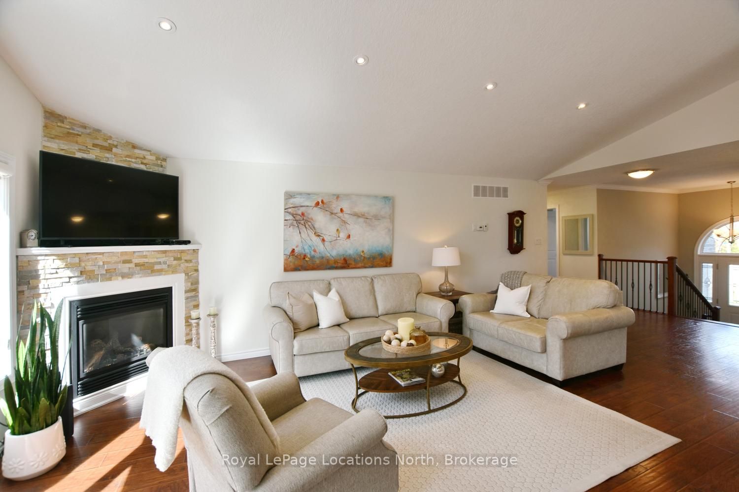 155 Lily Drive Property Photo 7
