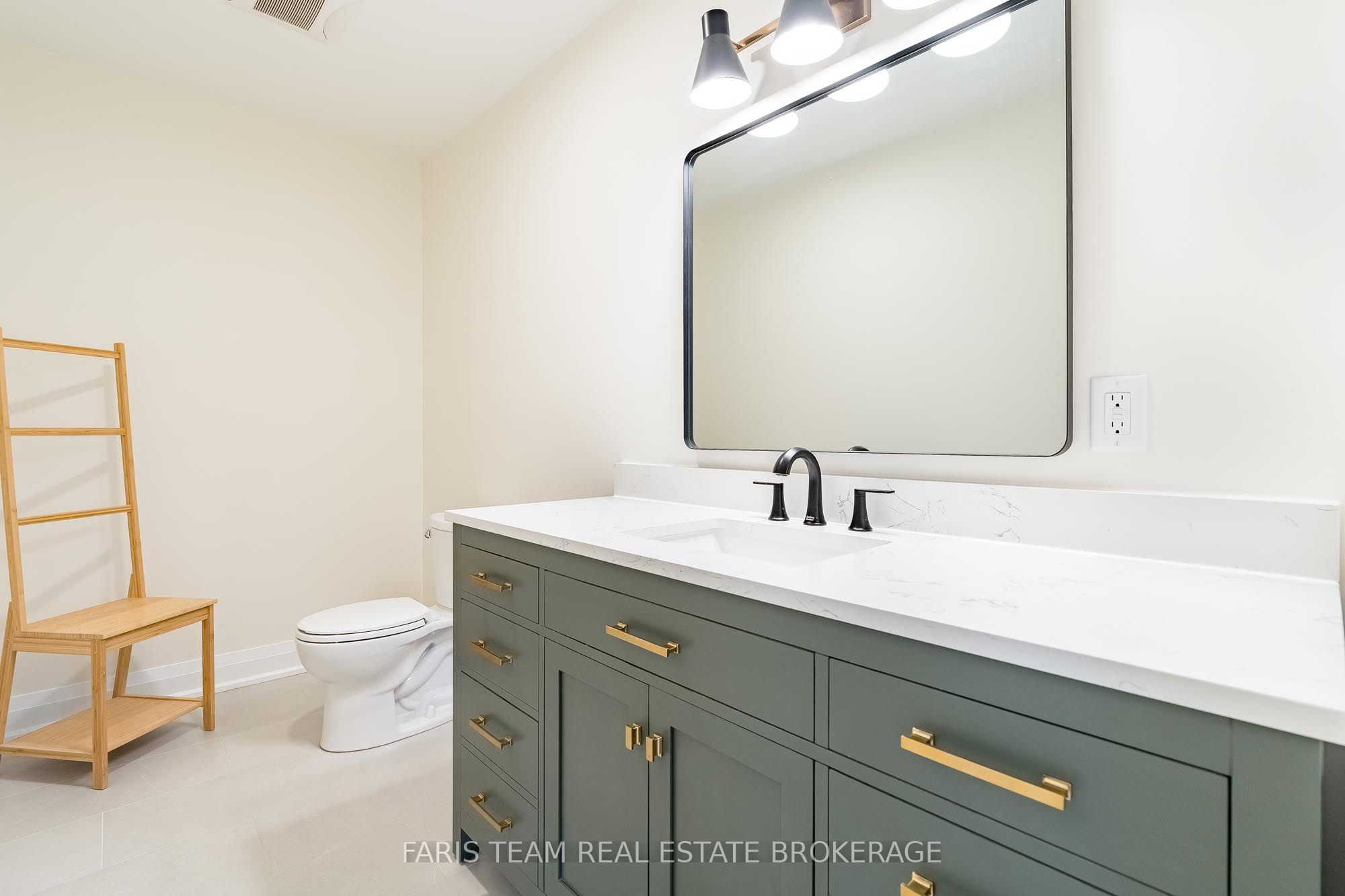 58 Woodcrest Road Property Photo 26
