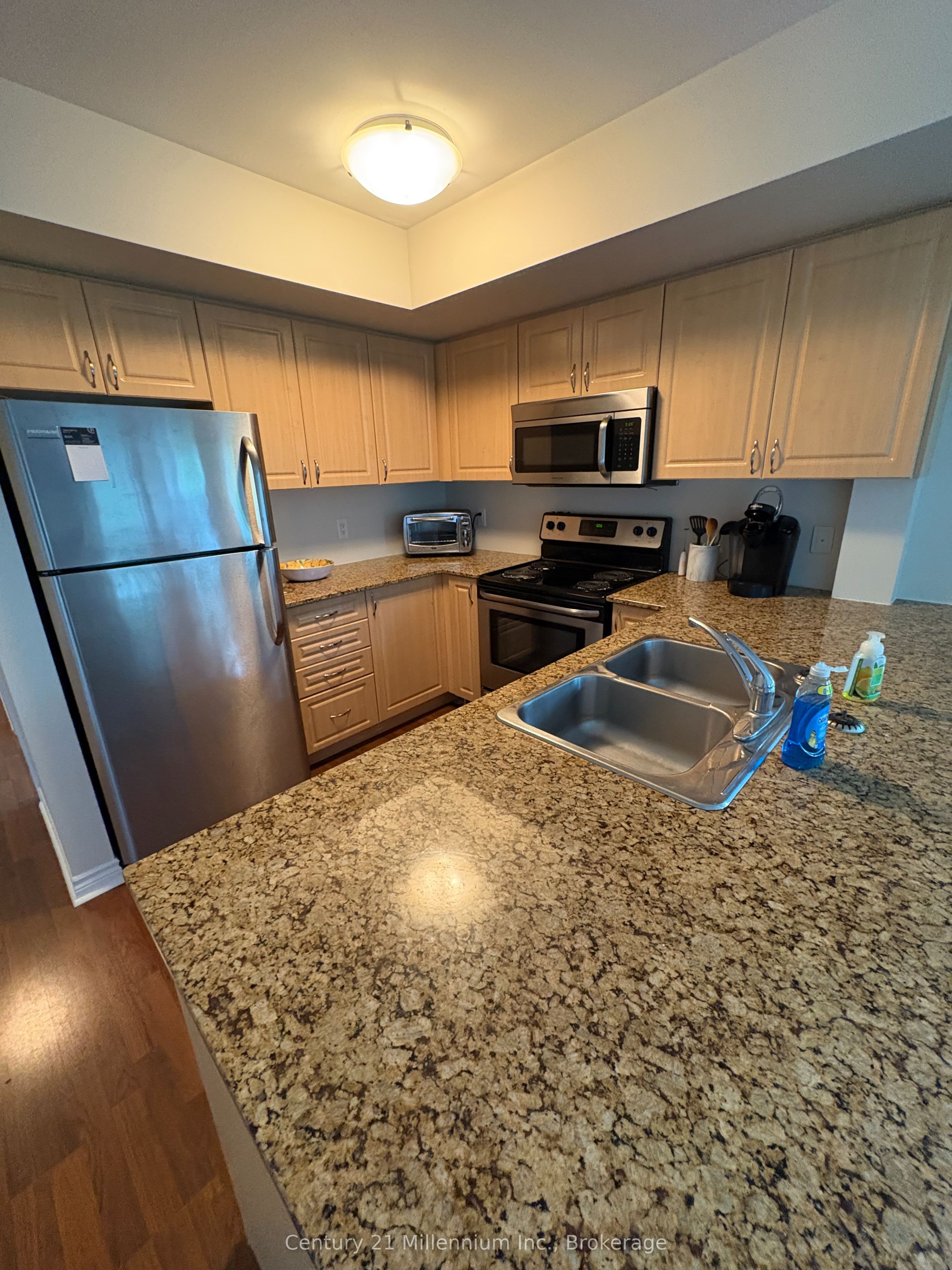 2 Brandy Lane Drive 301 Property Photo 3