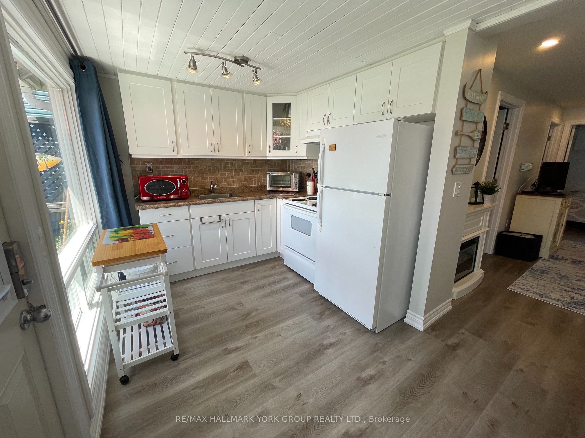 4464 Plum Point Road Property Photo 11