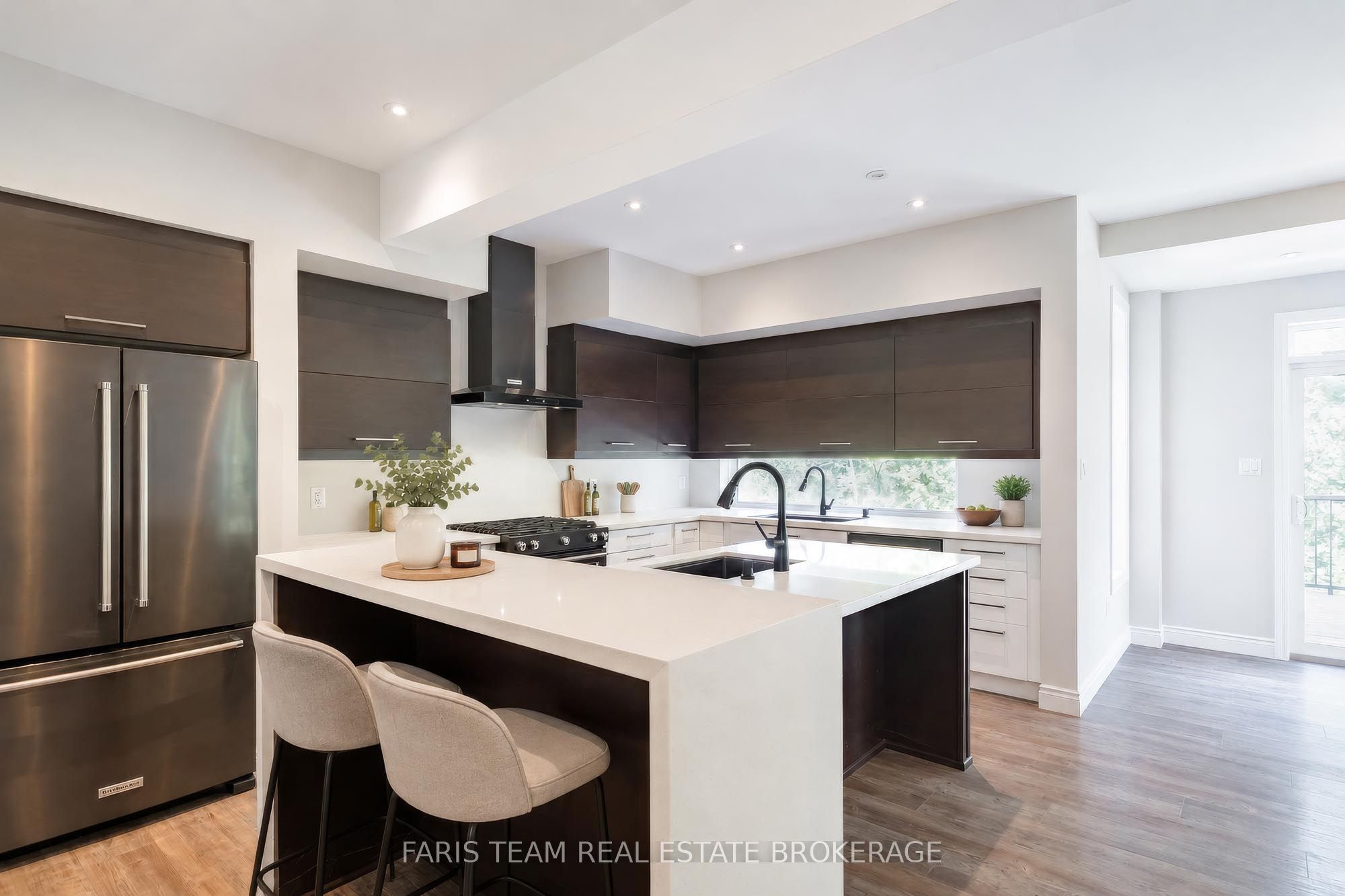 33 Sheppard Drive Property Photo 4