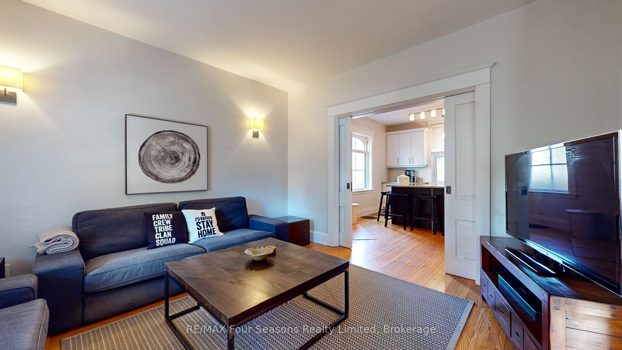 143 Fourth Street W Property Photo 7