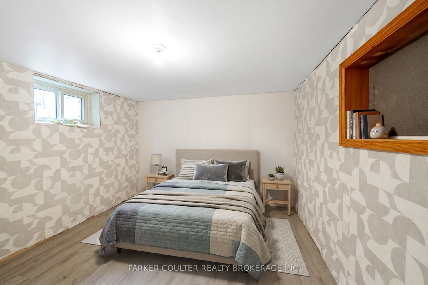 54 Ferris Lane Property Photo 17