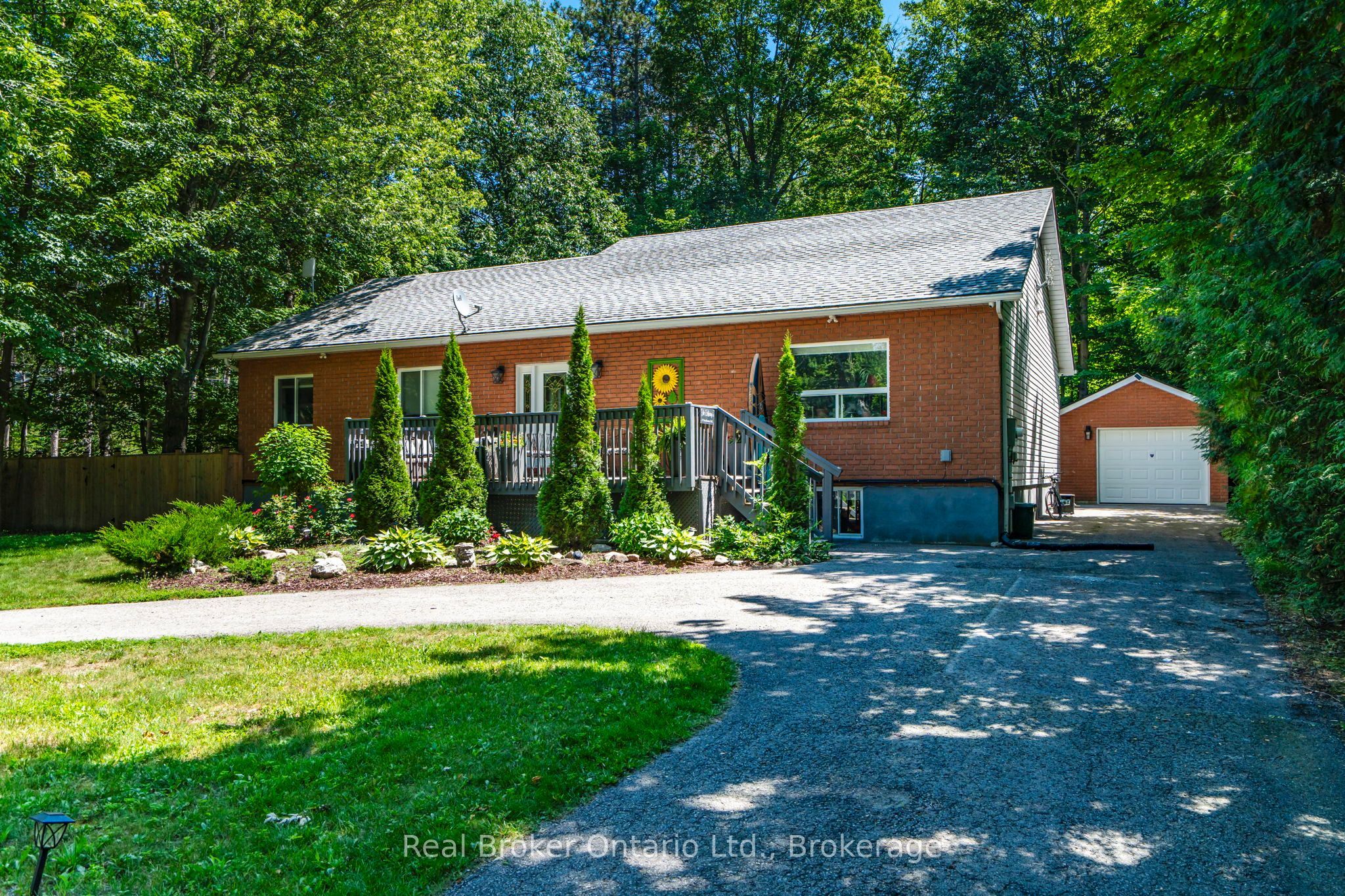 5 Sunburn Road Property Photo 1