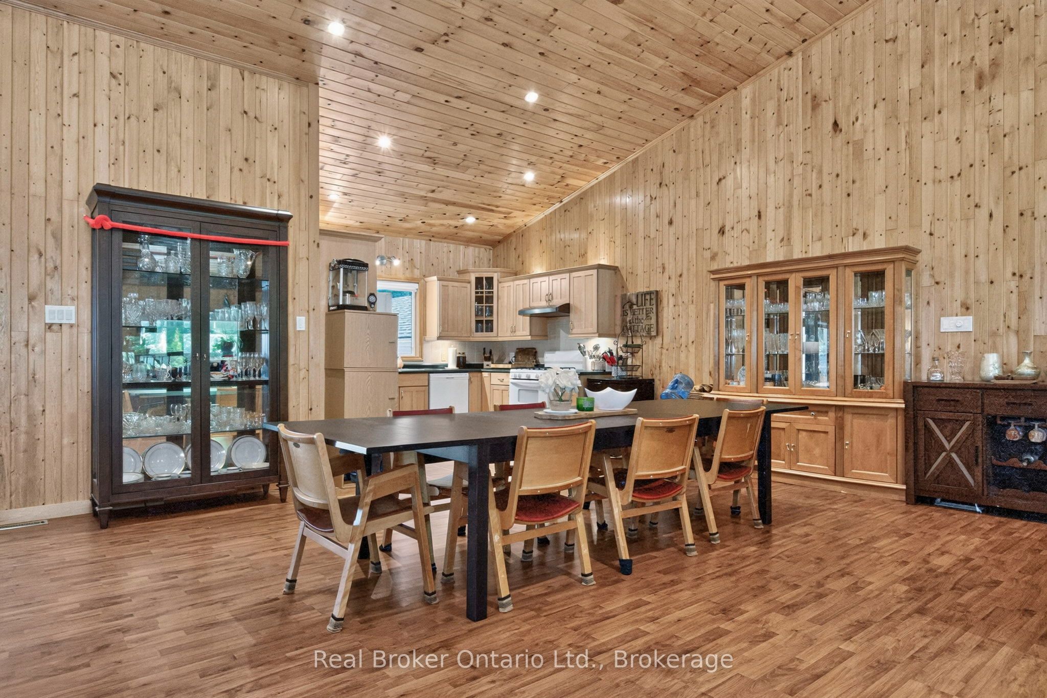 5 Sunburn Road Property Photo 6