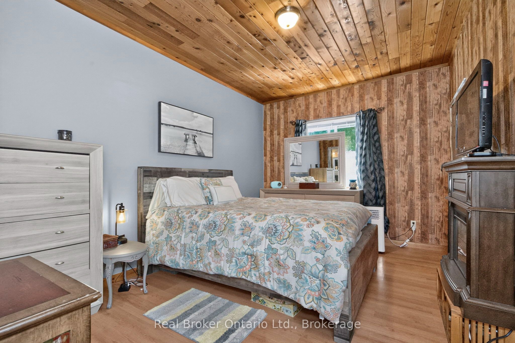 5 Sunburn Road Property Photo 10