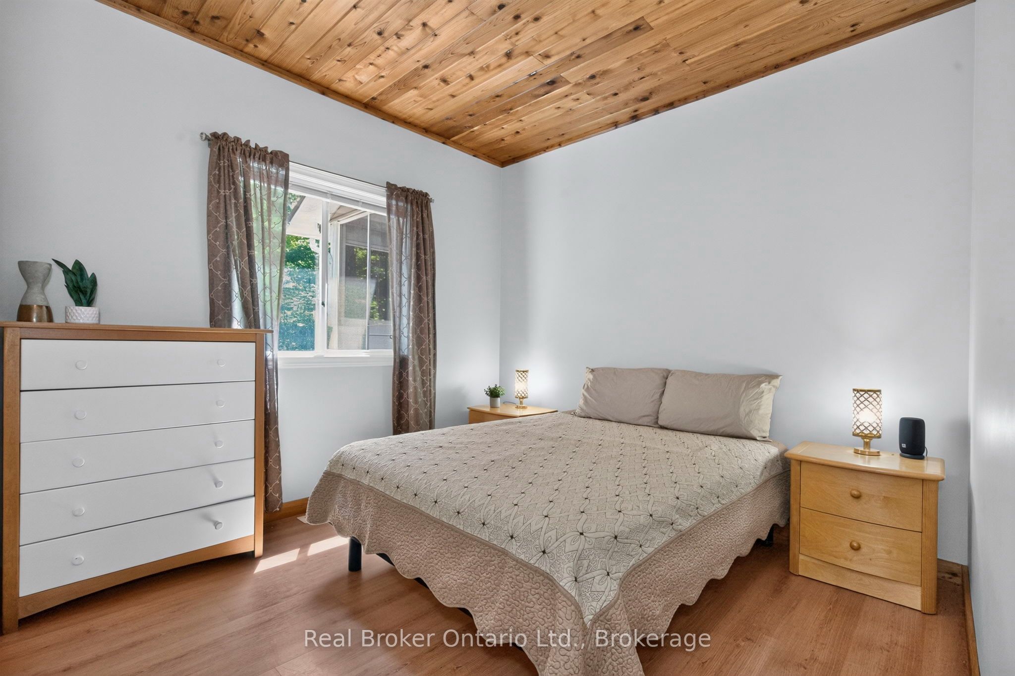 5 Sunburn Road Property Photo 12