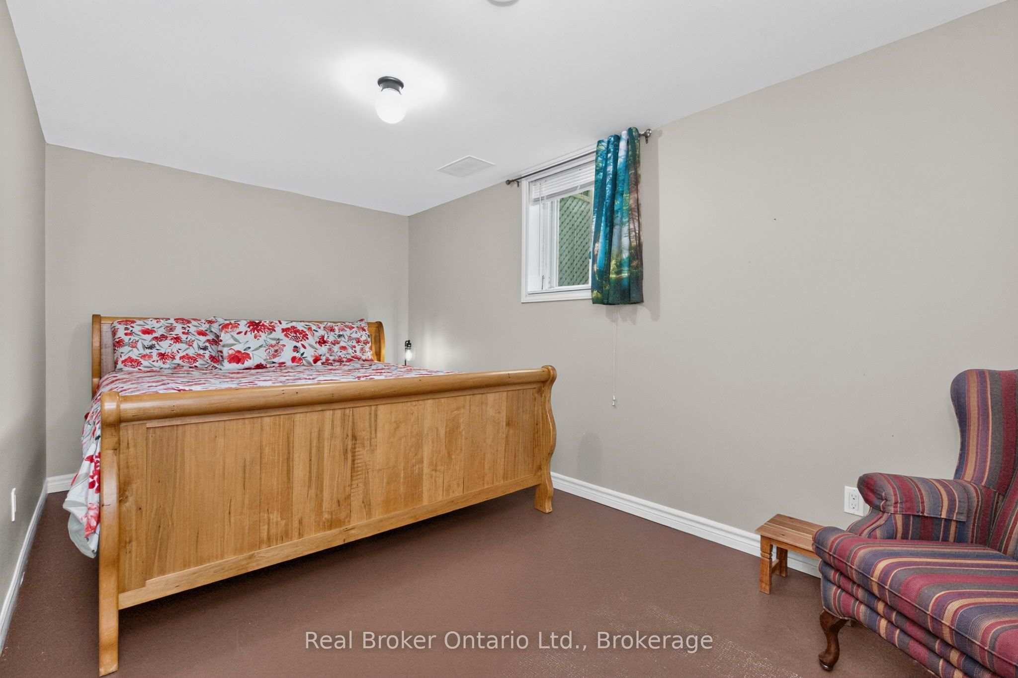 5 Sunburn Road Property Photo 20