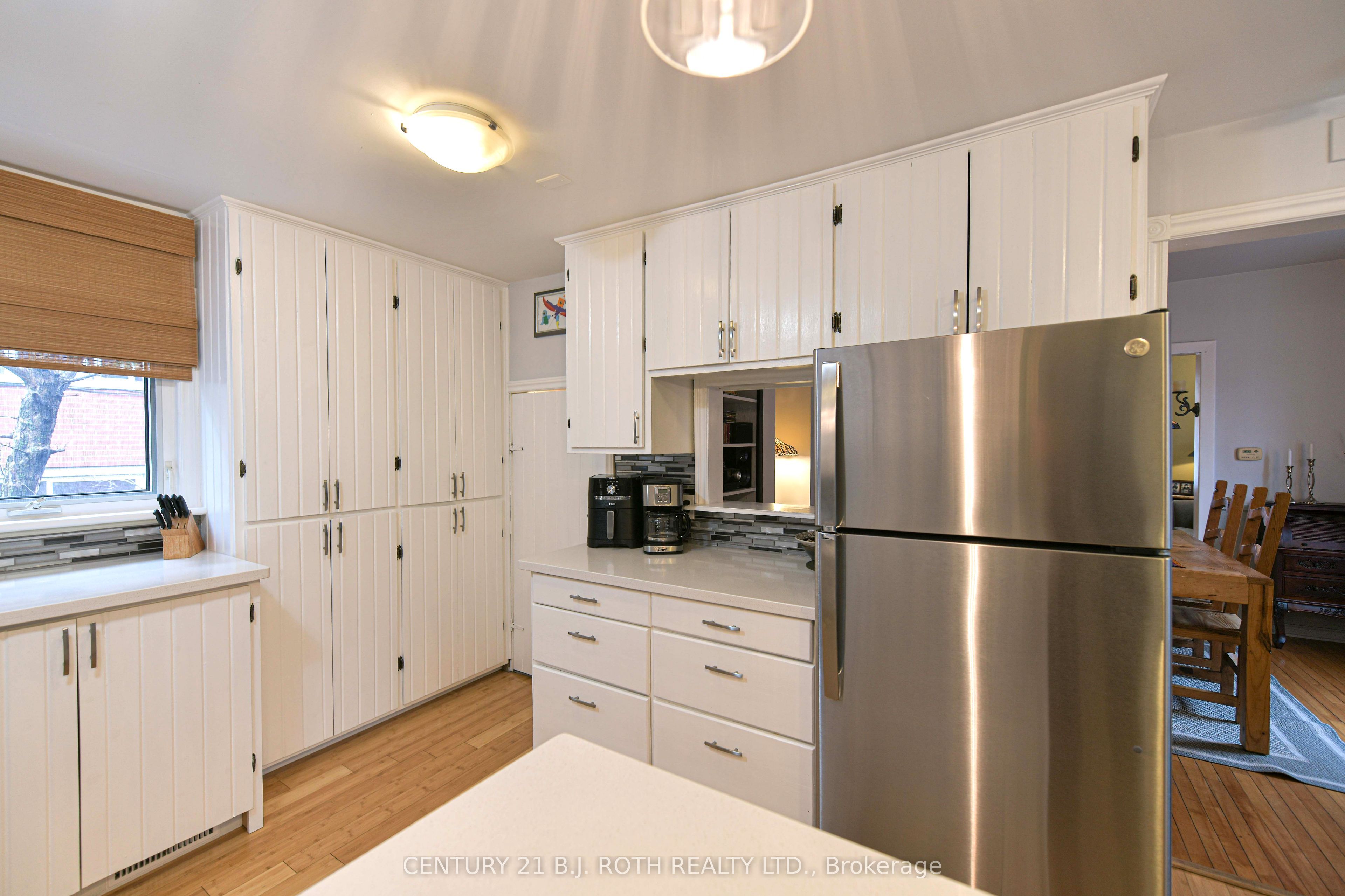 45 Albert Street N Property Photo 22