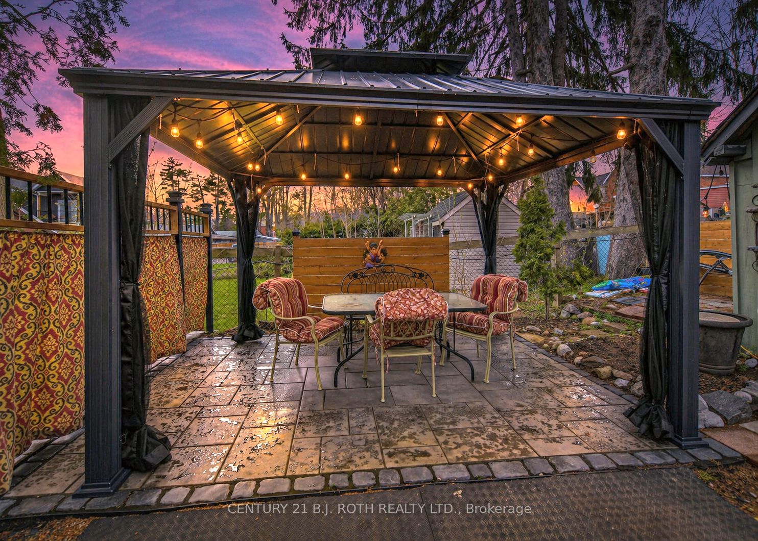 45 Albert Street N Property Photo 46