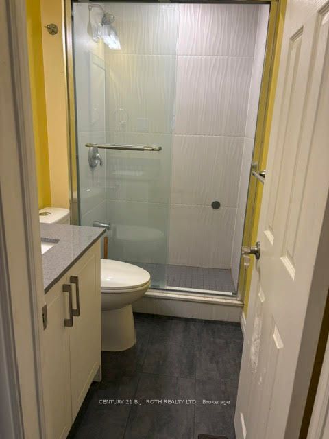 174 Borland Street E 4 Property Photo 7