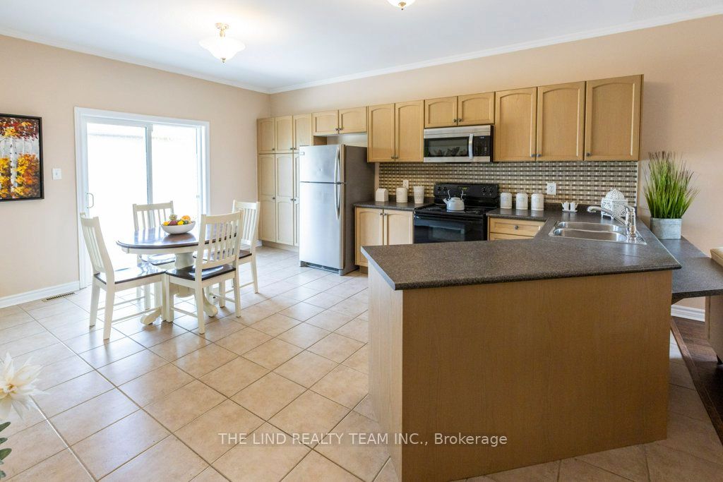 61 Mcintyre Drive Property Photo 23