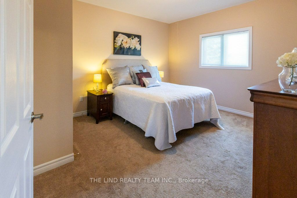 61 Mcintyre Drive Property Photo 40