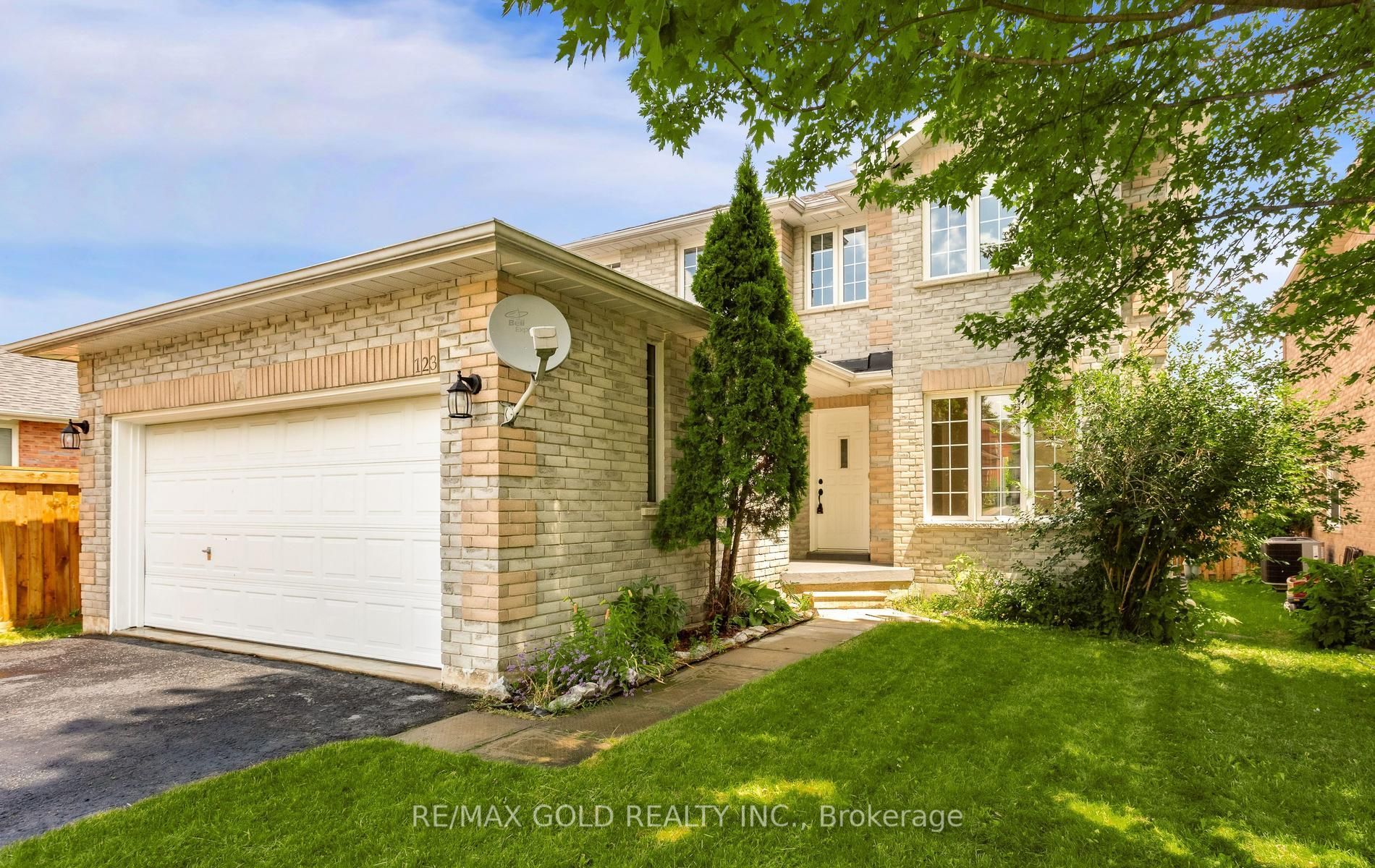 123 Ruffet Drive Property Photo 3