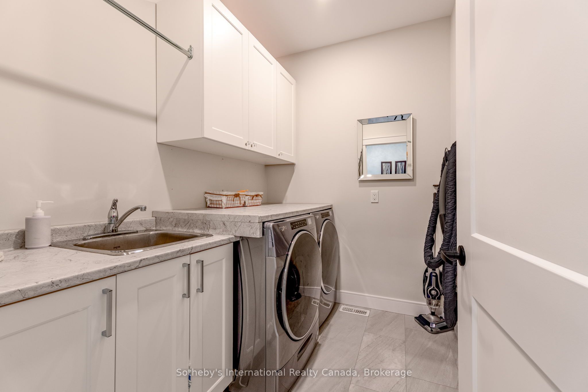 350 Cedar Street Property Photo 8