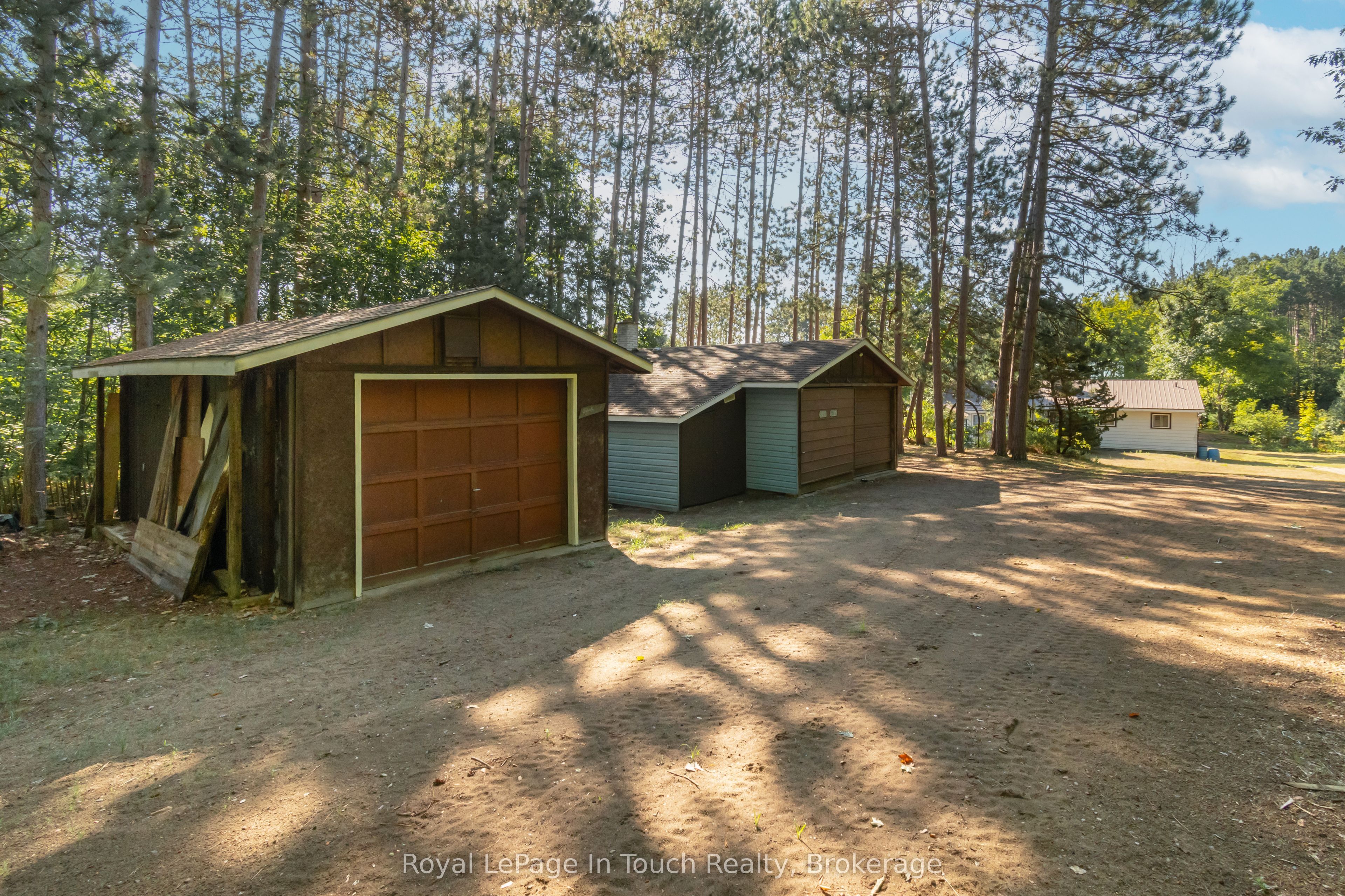 22 Glendale Road Property Photo 5