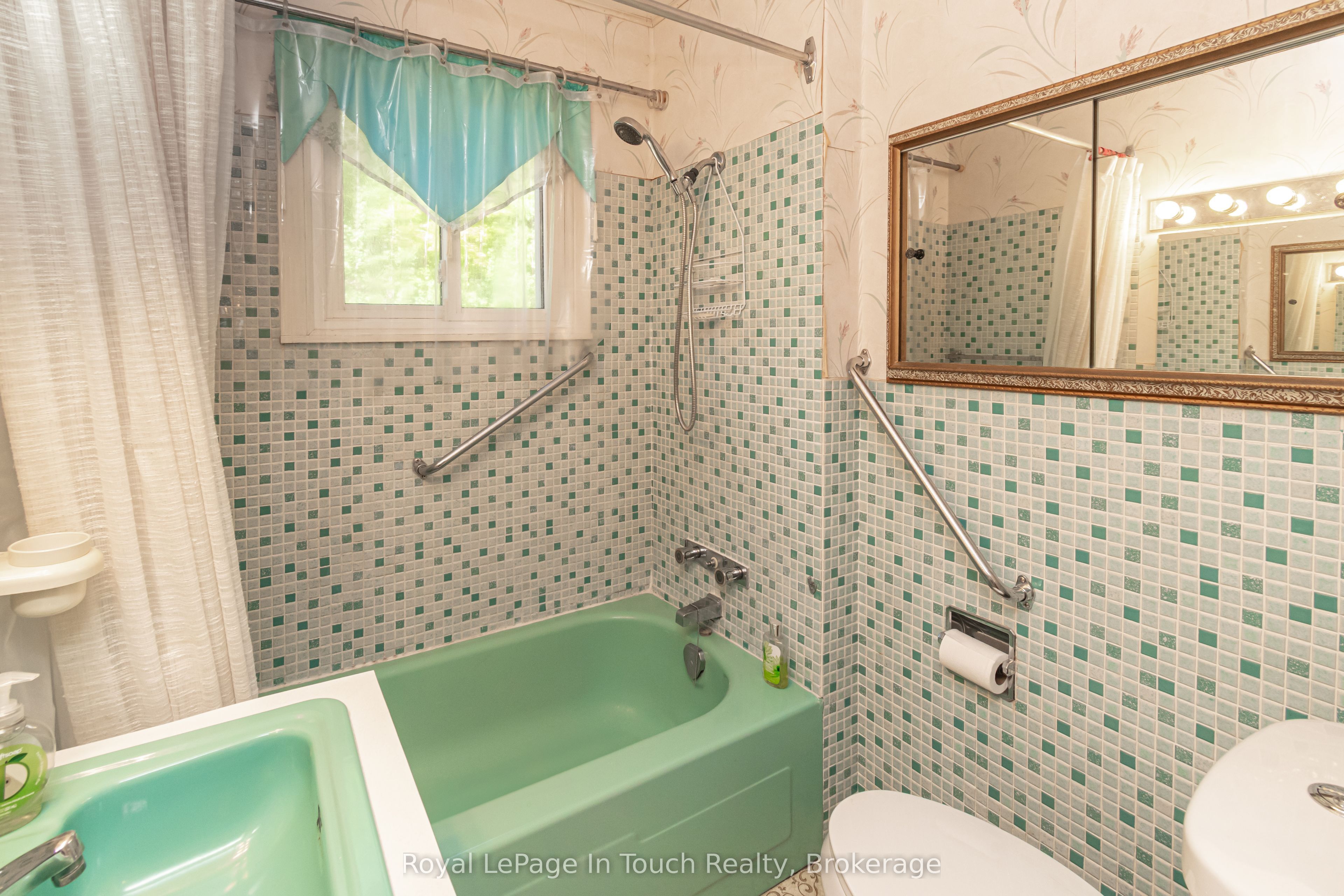 22 Glendale Road Property Photo 31