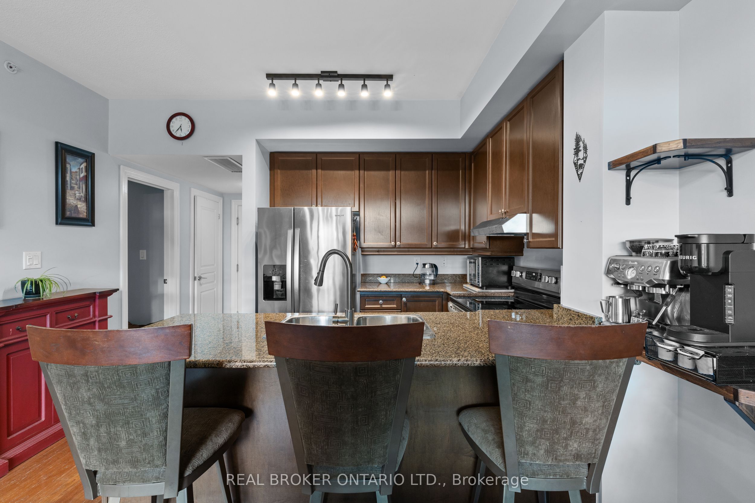 1 Shipyard Lane 302 Property Photo 5