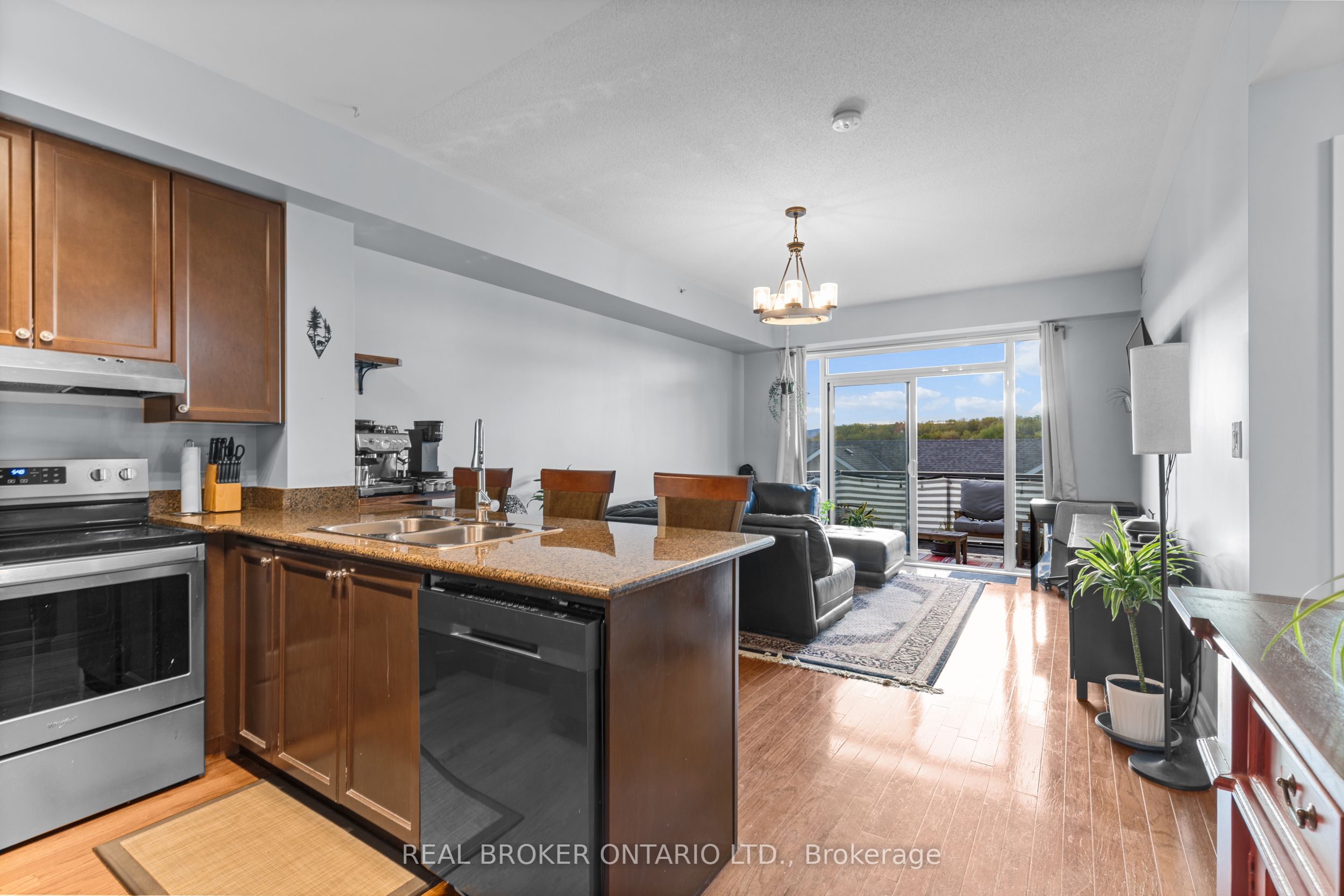 1 Shipyard Lane 302 Property Photo 6