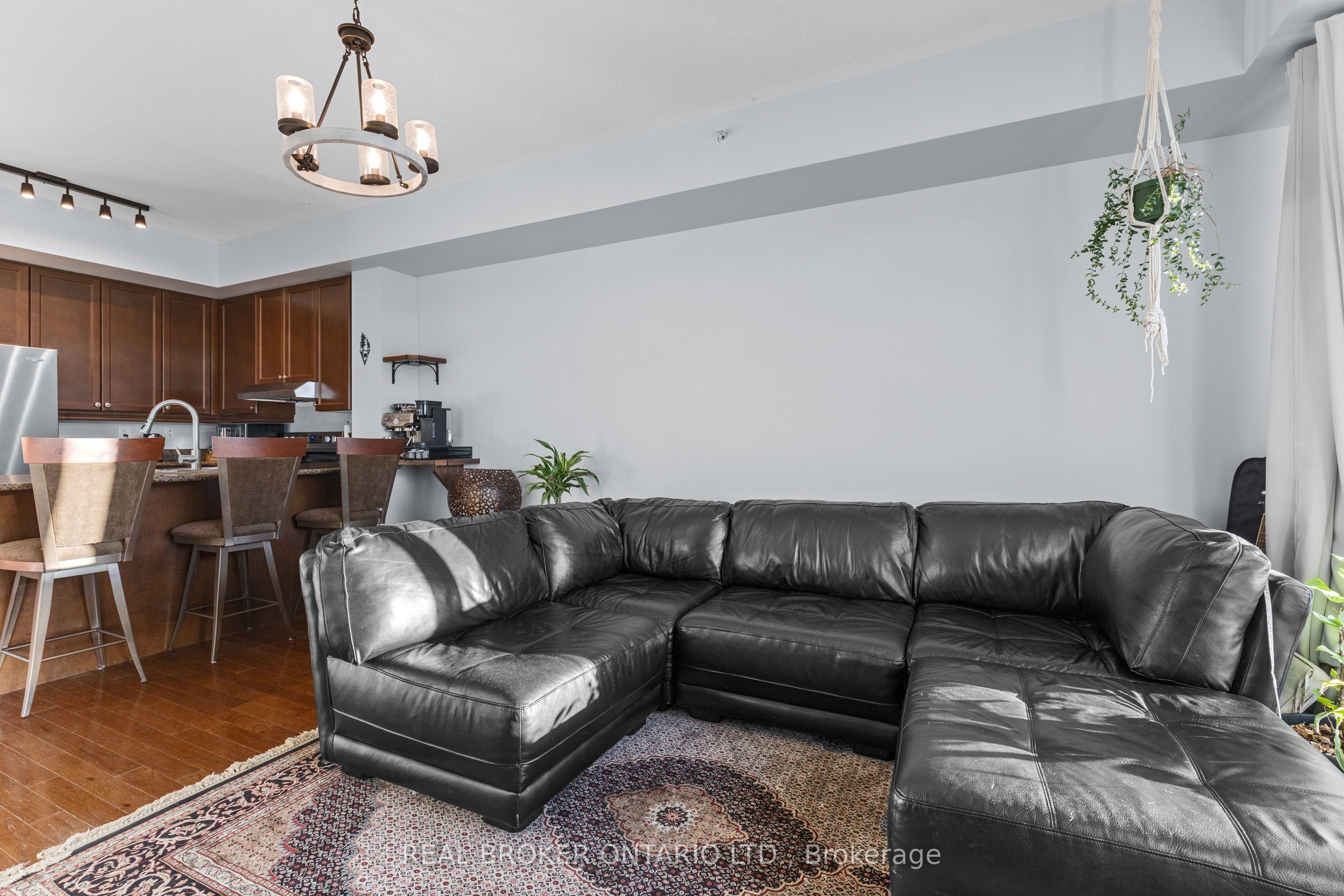1 Shipyard Lane 302 Property Photo 9