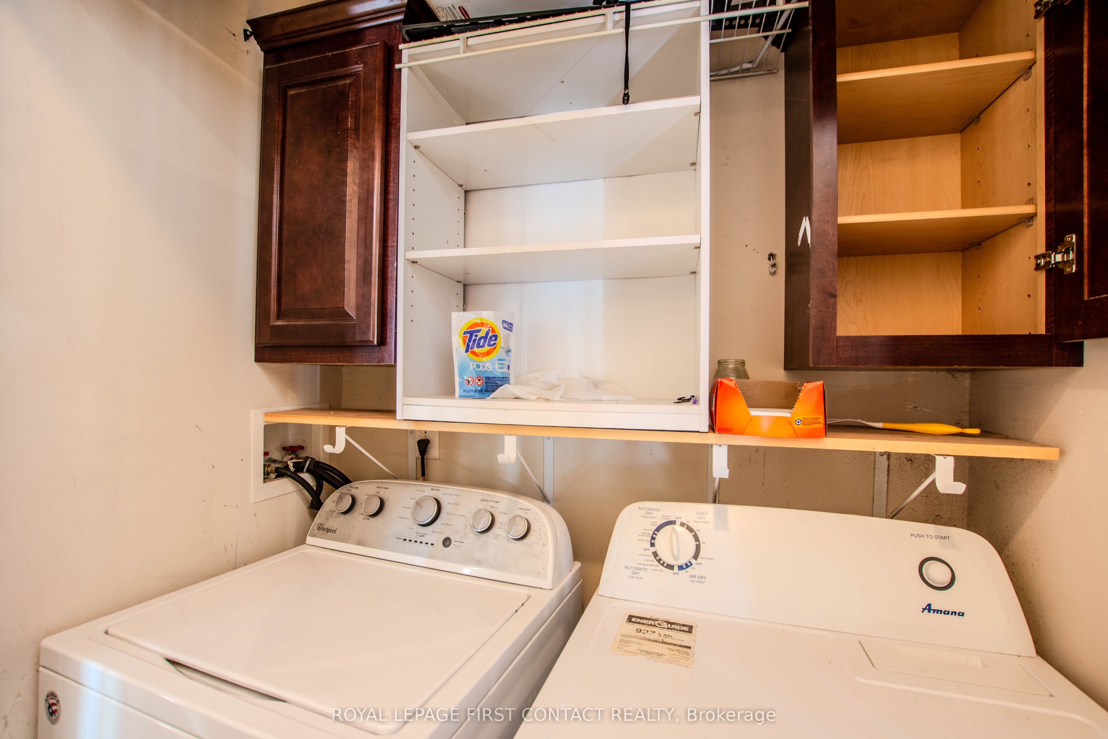 23 Georgian Glen Drive Property Photo 12
