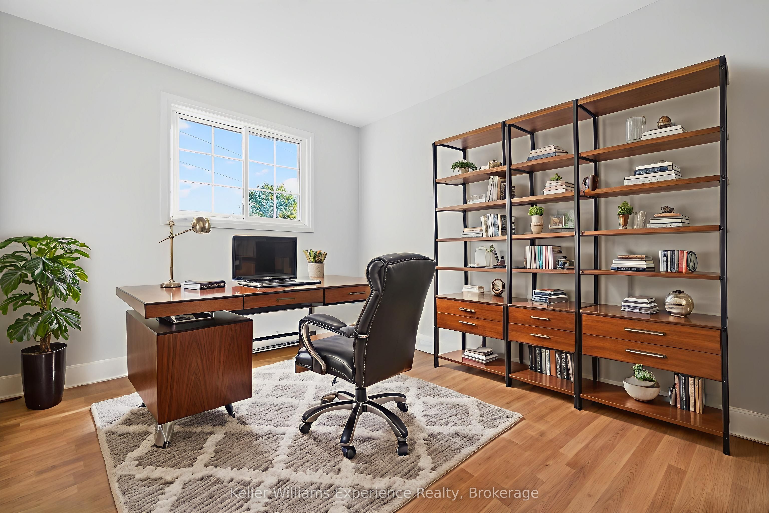 556 Champlain Road Property Photo 16