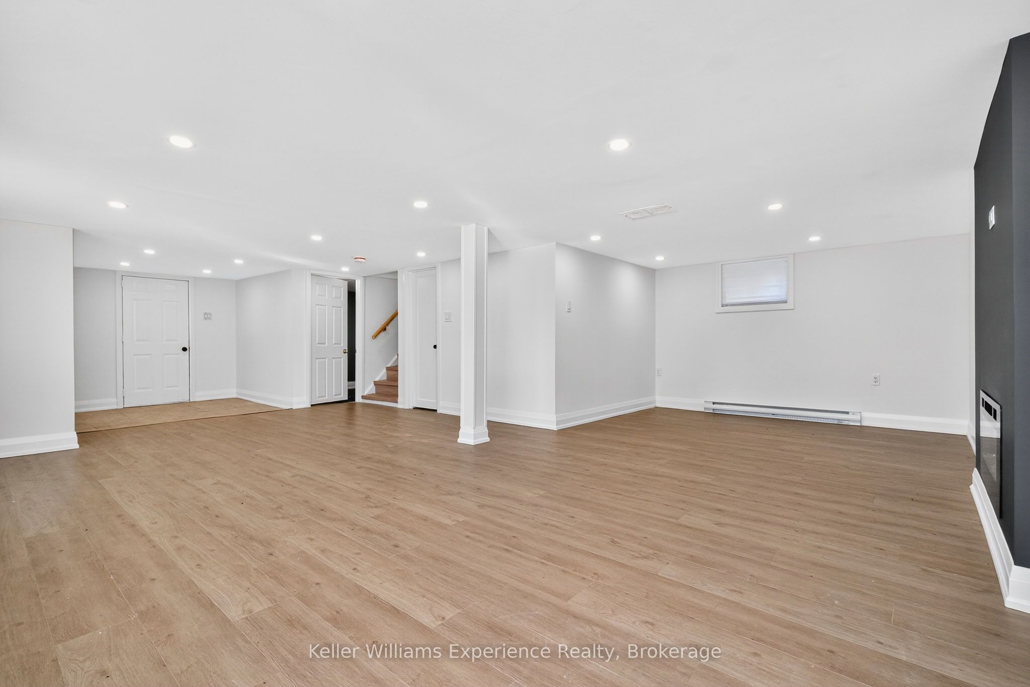 556 Champlain Road Property Photo 24
