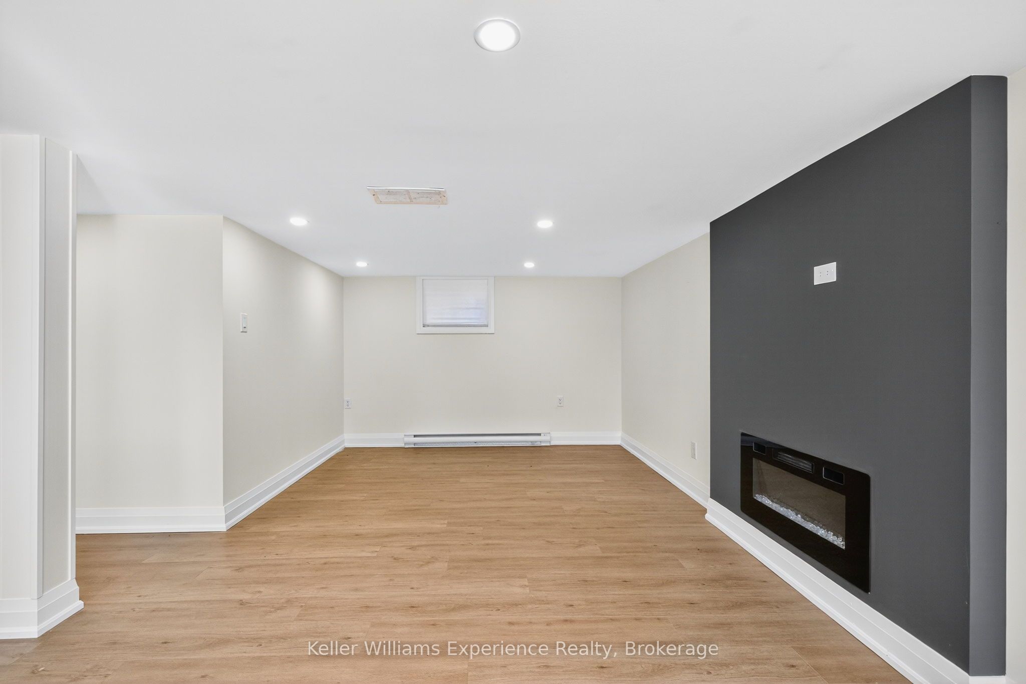 556 Champlain Road Property Photo 26
