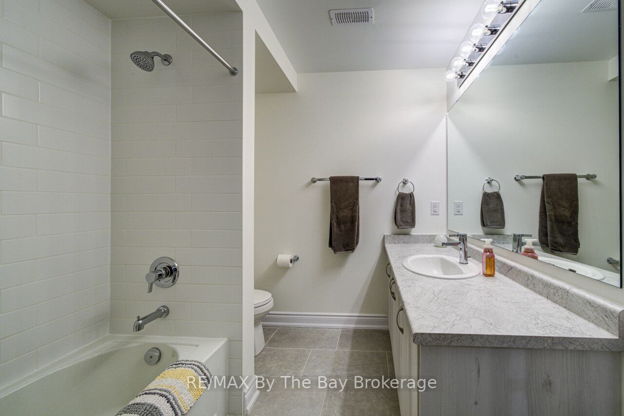 194 Mapleside Drive Property Photo 28