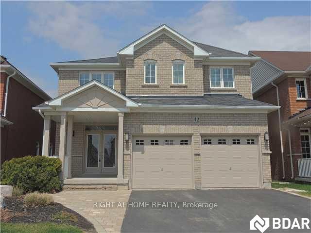 42 Westminster Circle B Property Photo 1