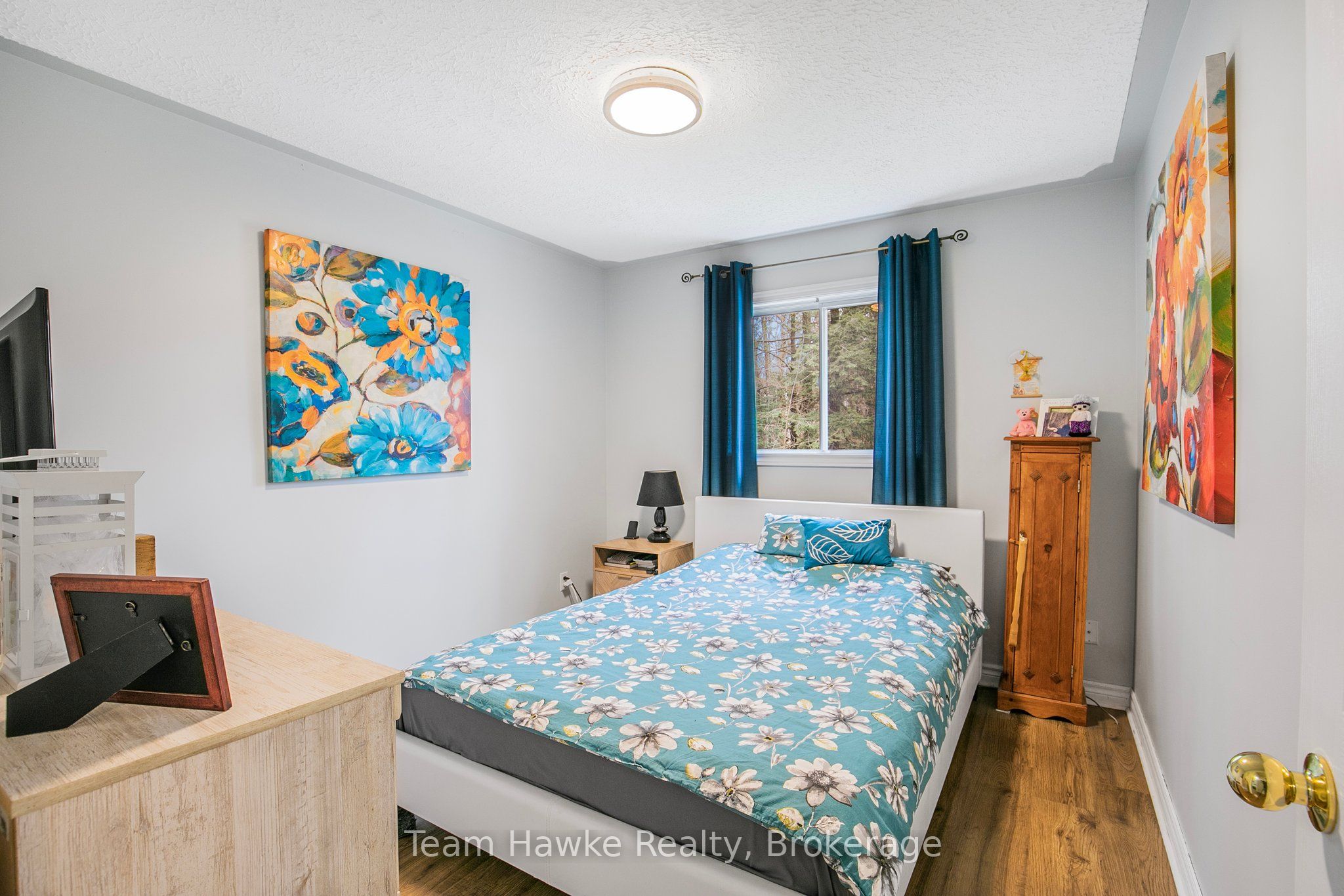 22 Laurier Boulevard Property Photo 13