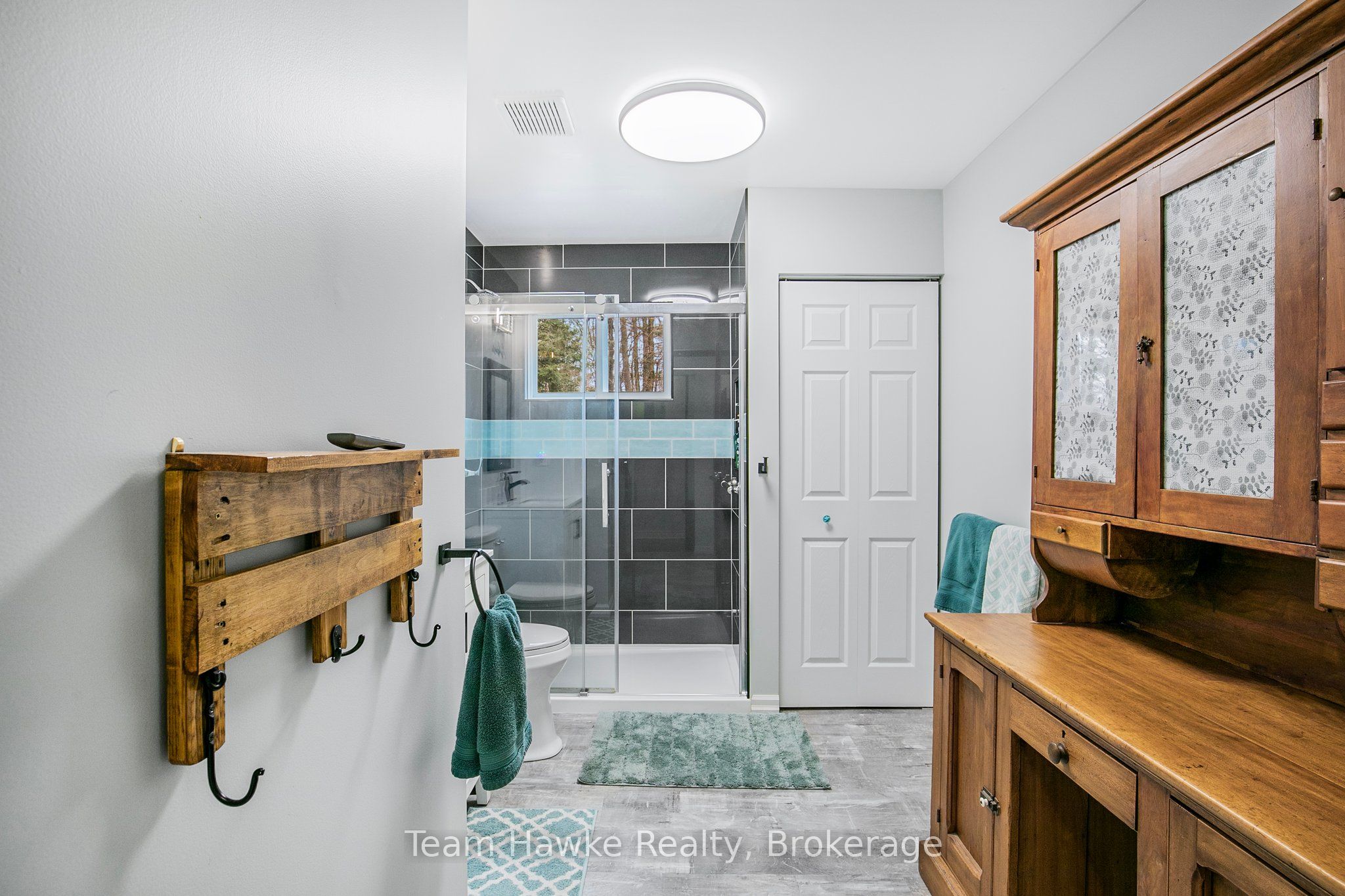 22 Laurier Boulevard Property Photo 17