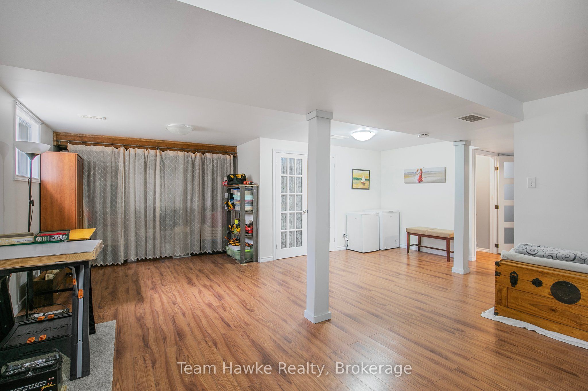 22 Laurier Boulevard Property Photo 21
