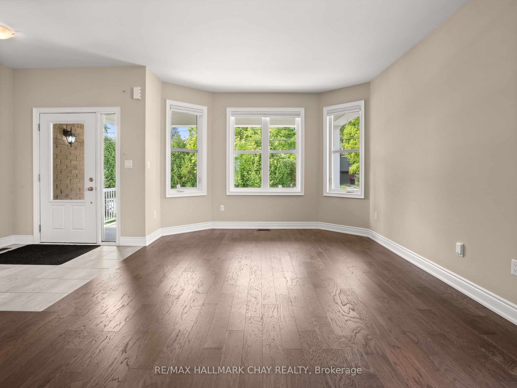 213 Mary Street Property Photo 12