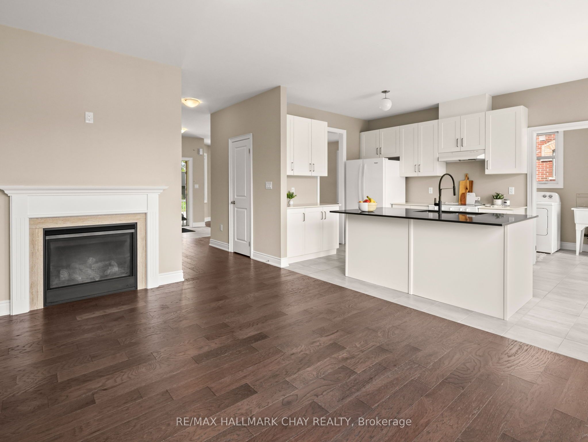 213 Mary Street Property Photo 17