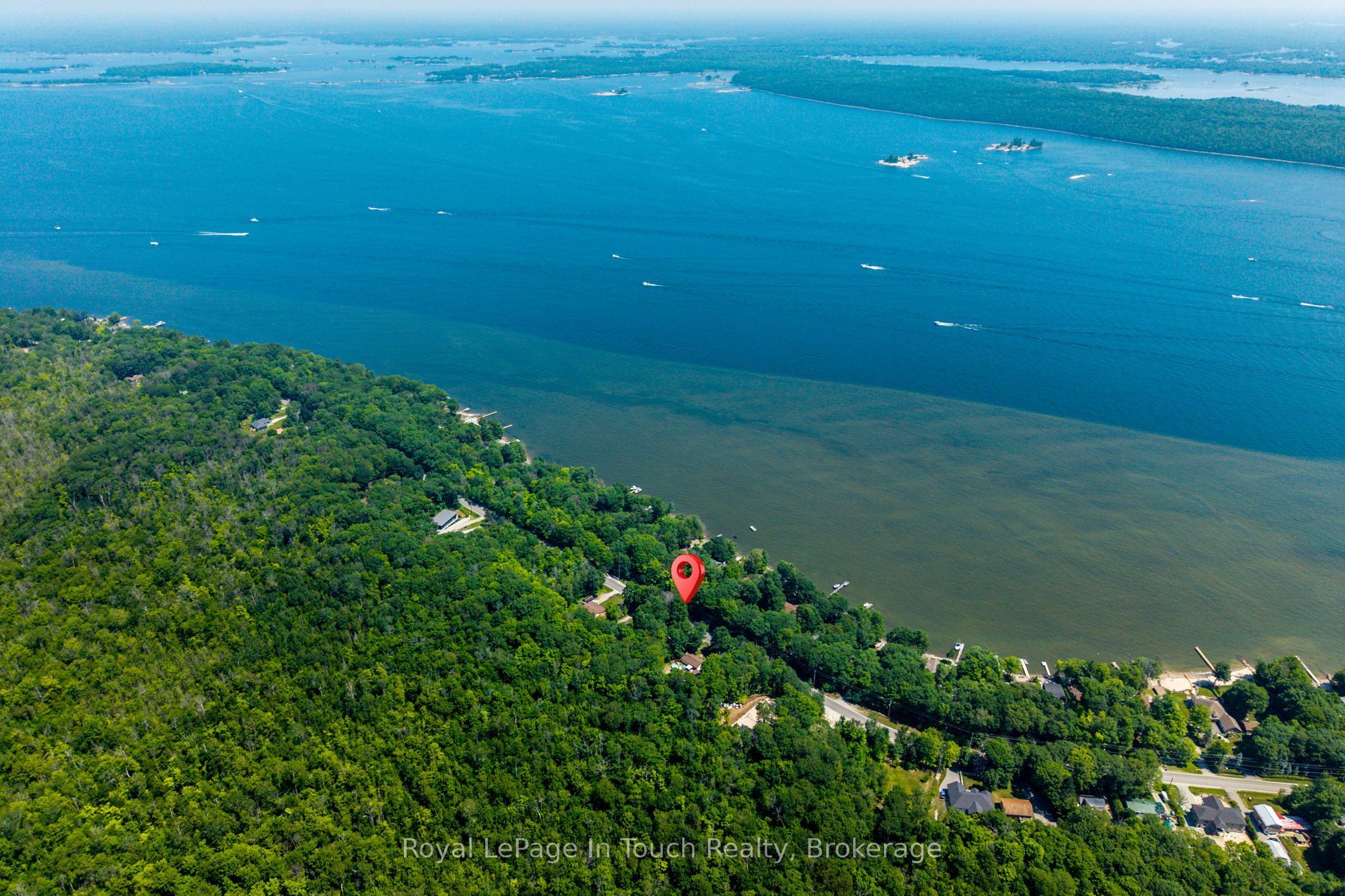 1558 Champlain Road Property Photo 12