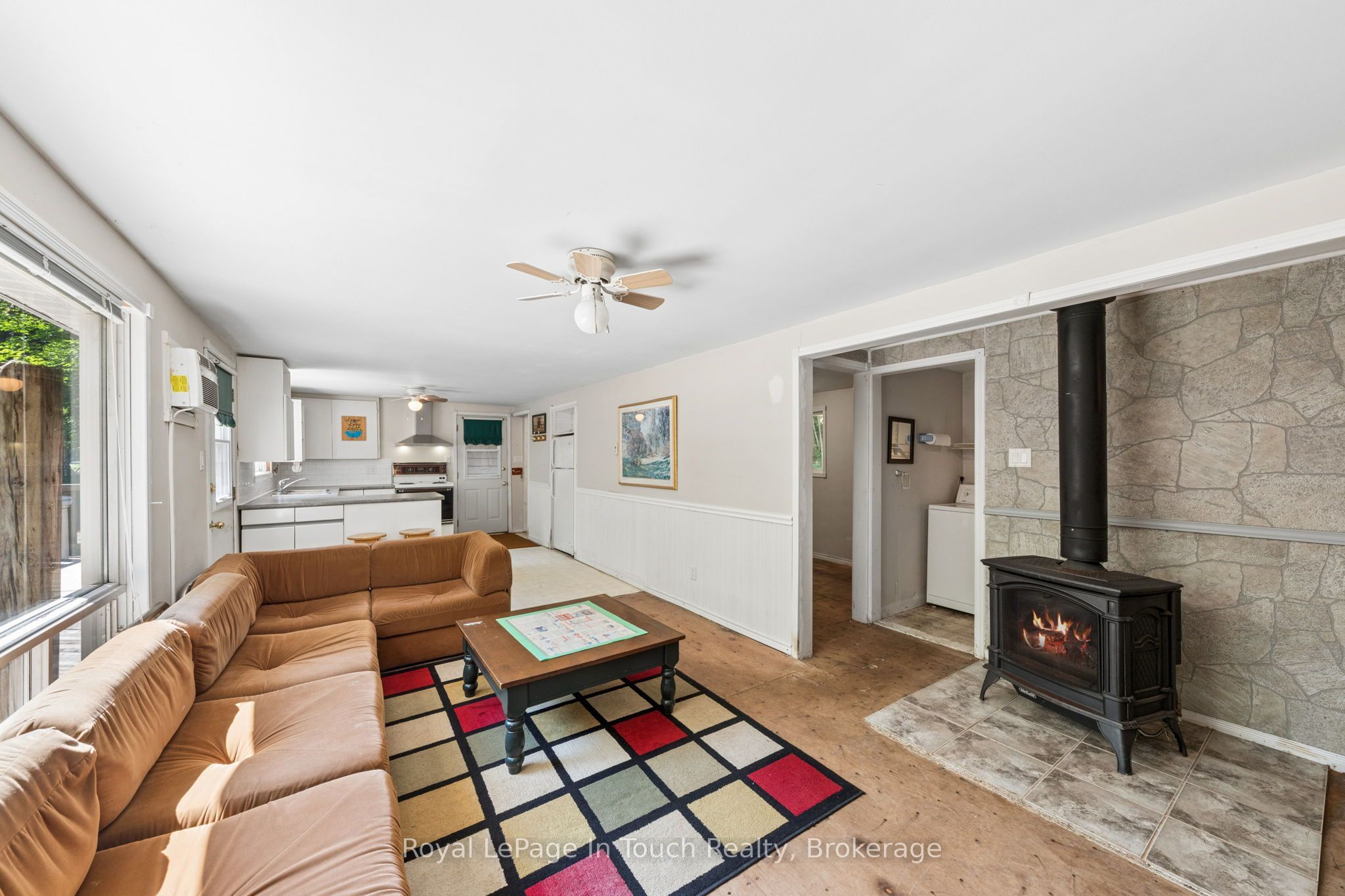 1558 Champlain Road Property Photo 18