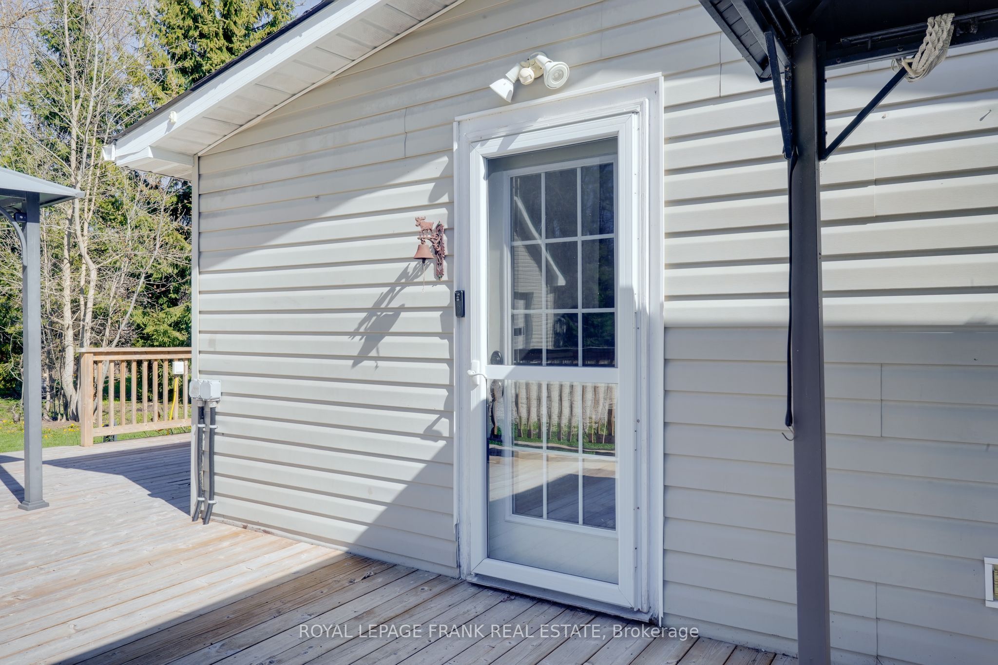 3576 John Street Property Photo 20