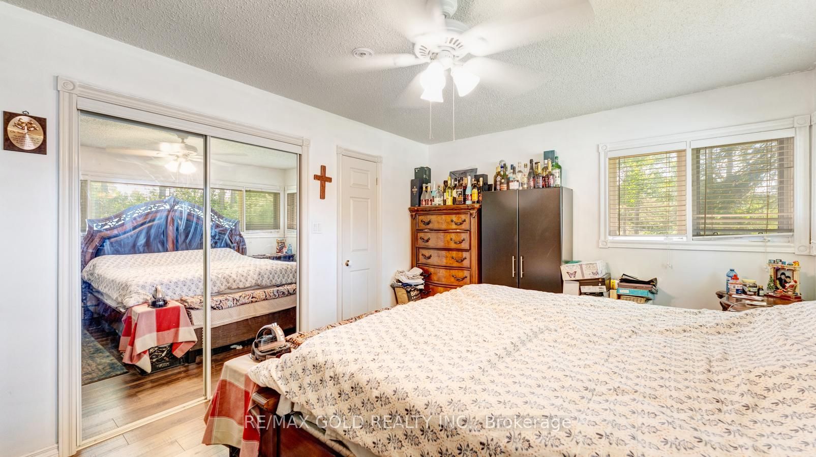 4680 Penetanguishene Road Property Photo 43