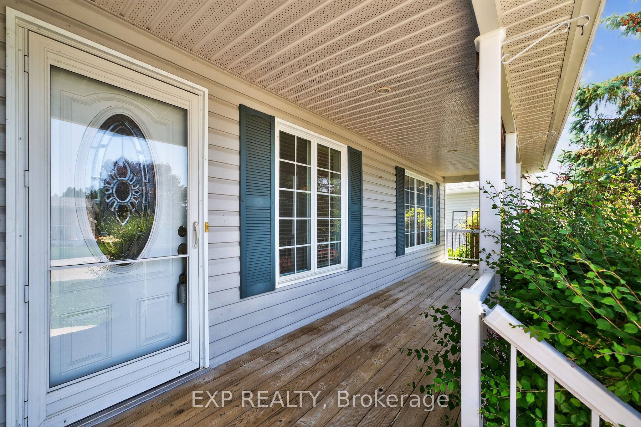 30 Illinois Crescent Property Photo 2