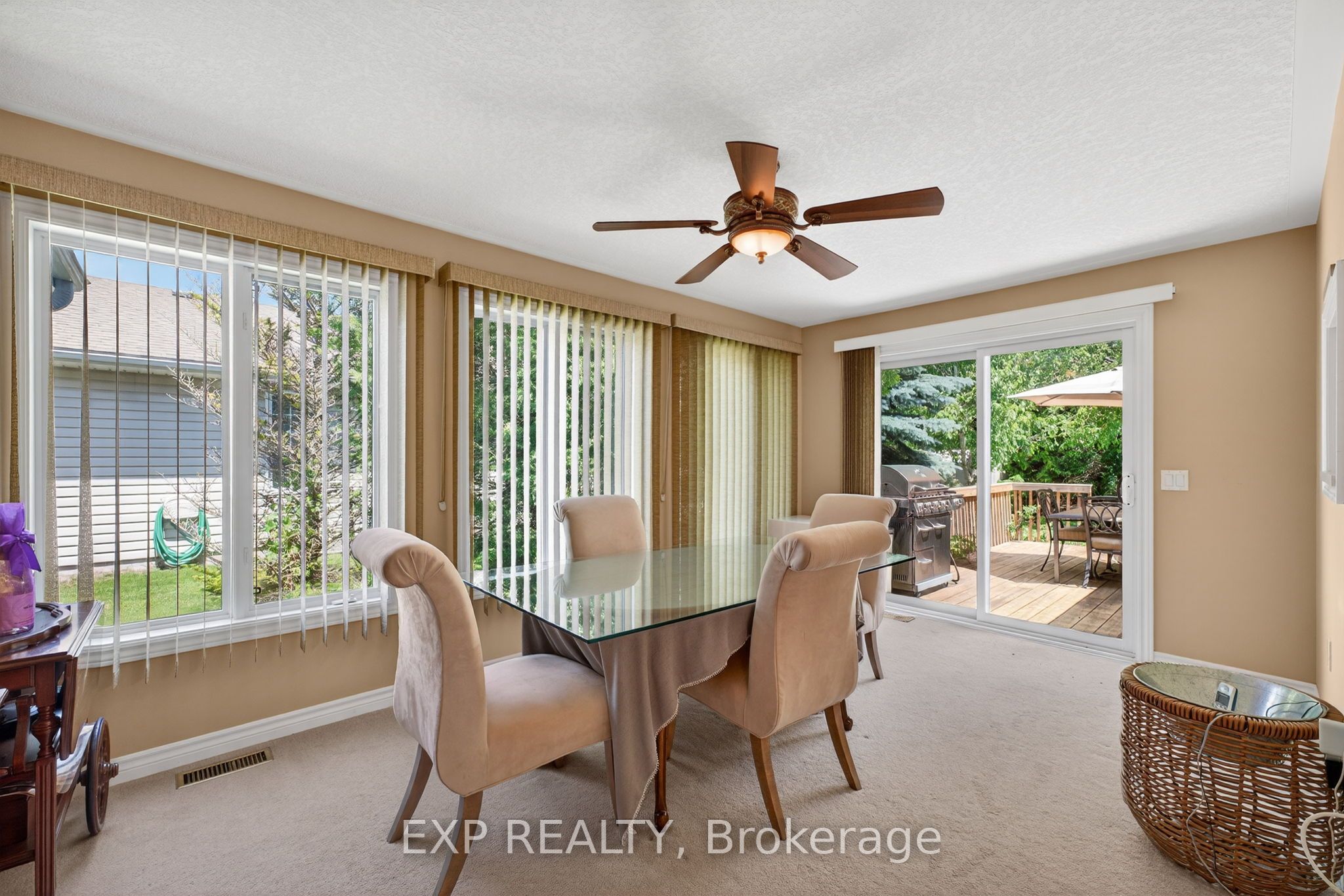 30 Illinois Crescent Property Photo 9