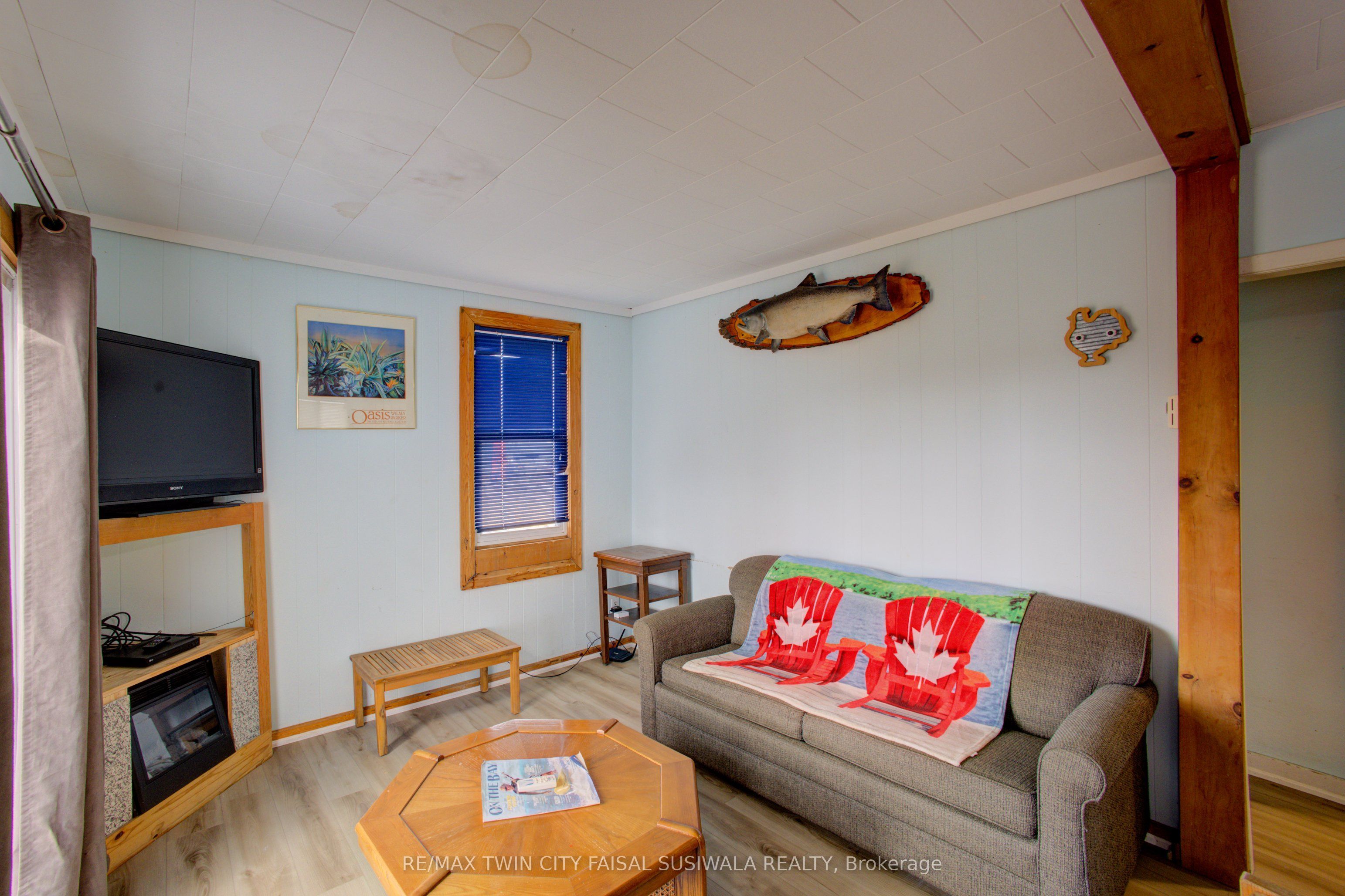 16 Zoo Park Road Property Photo 4