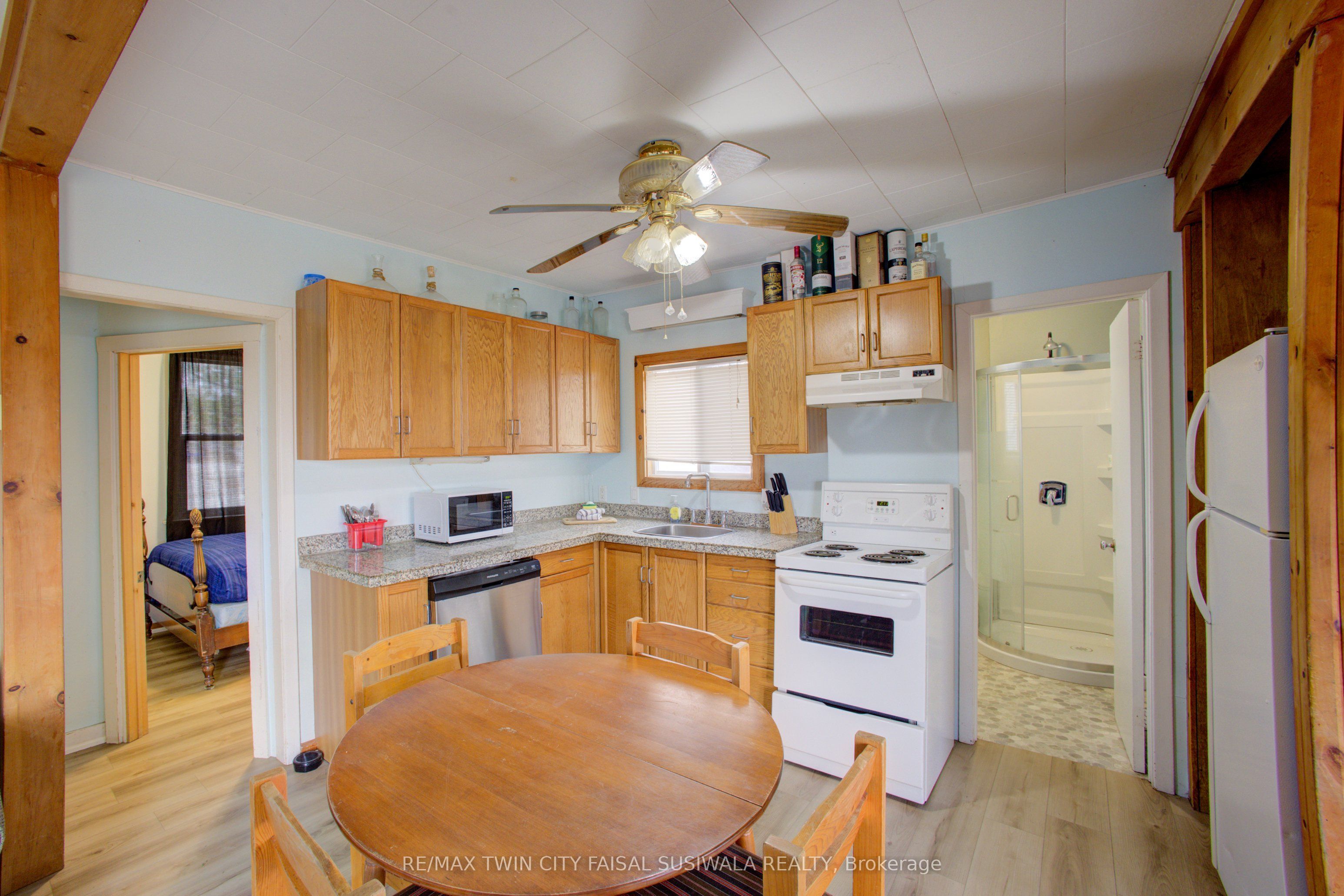 16 Zoo Park Road Property Photo 8