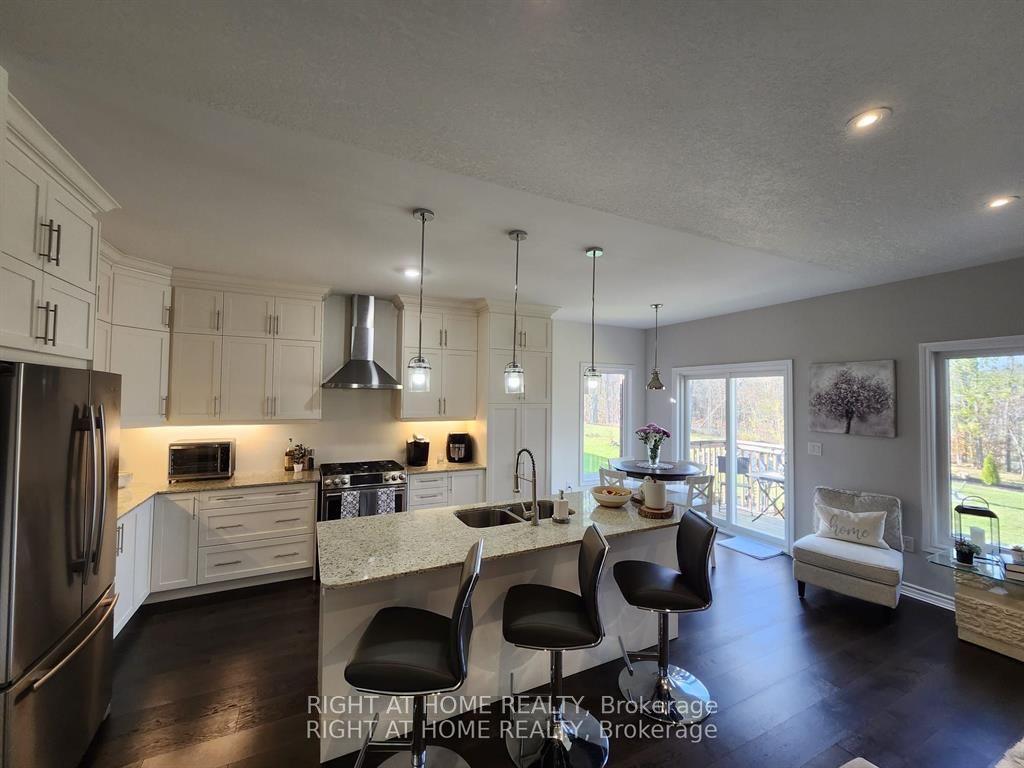 84 Diamond Valley Drive Property Photo 16