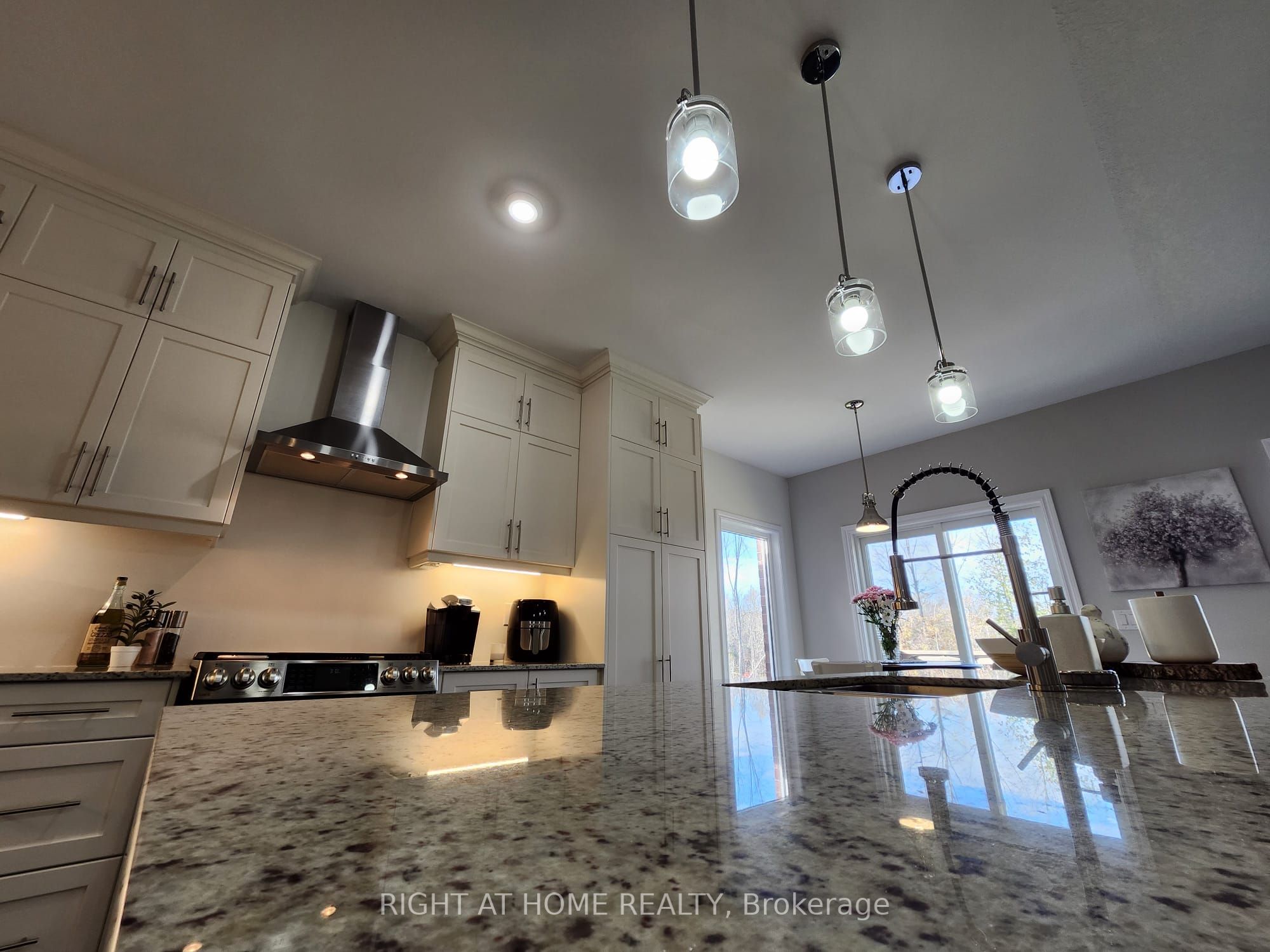 84 Diamond Valley Drive Property Photo 17