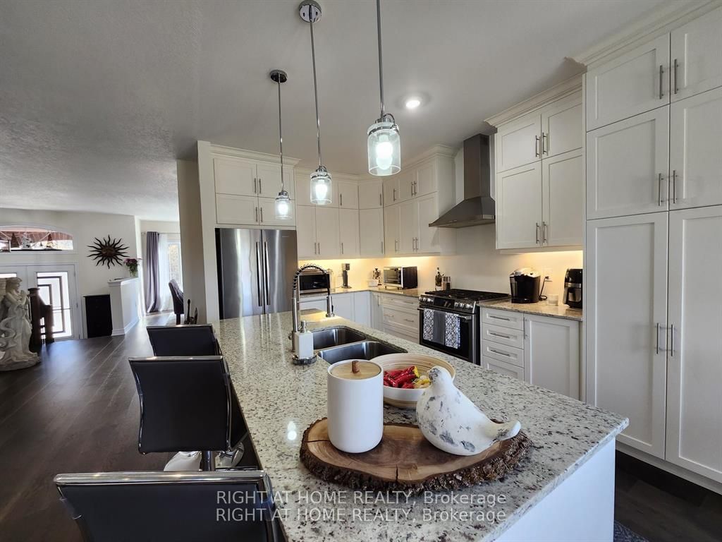 84 Diamond Valley Drive Property Photo 18