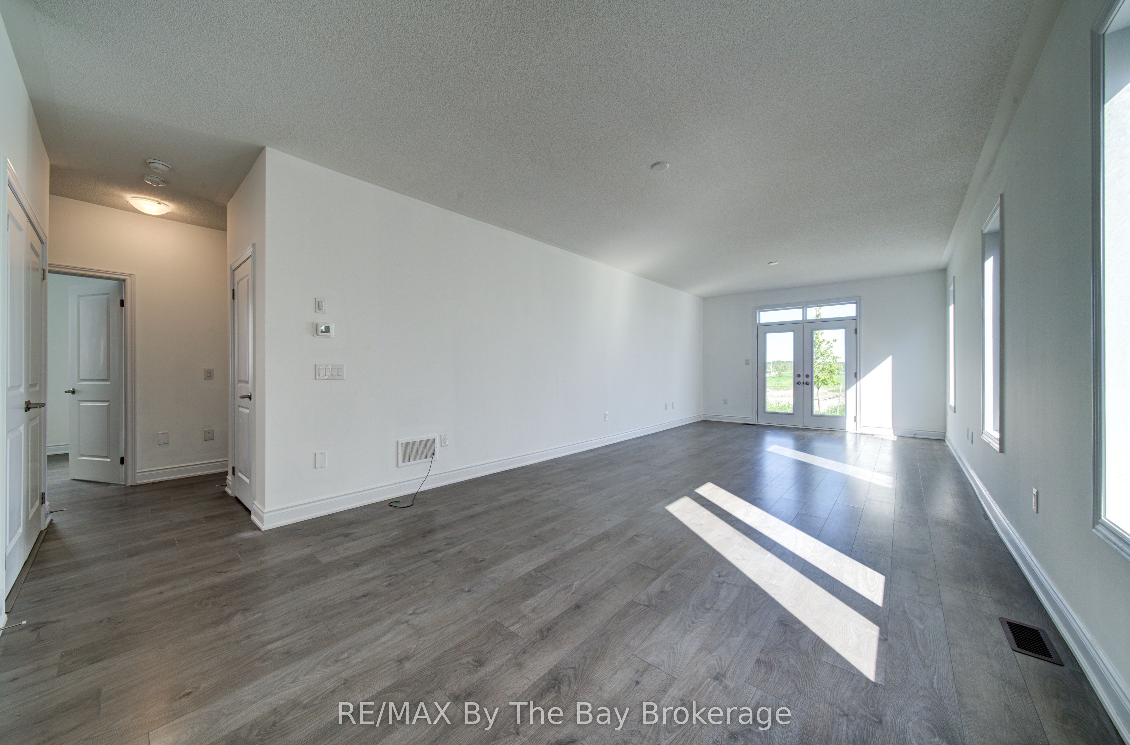 15 Union Boulevard Property Photo 11
