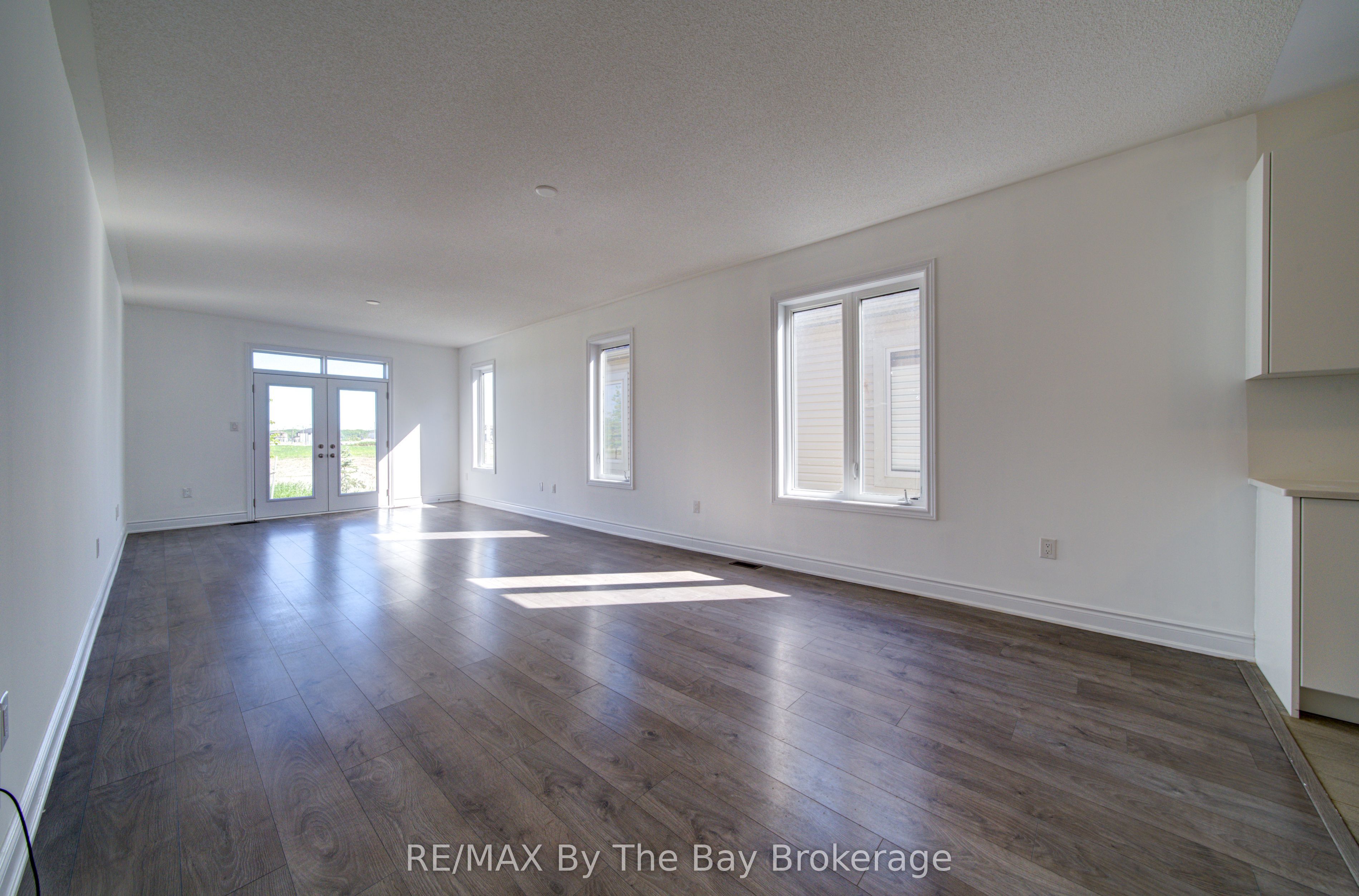 15 Union Boulevard Property Photo 12