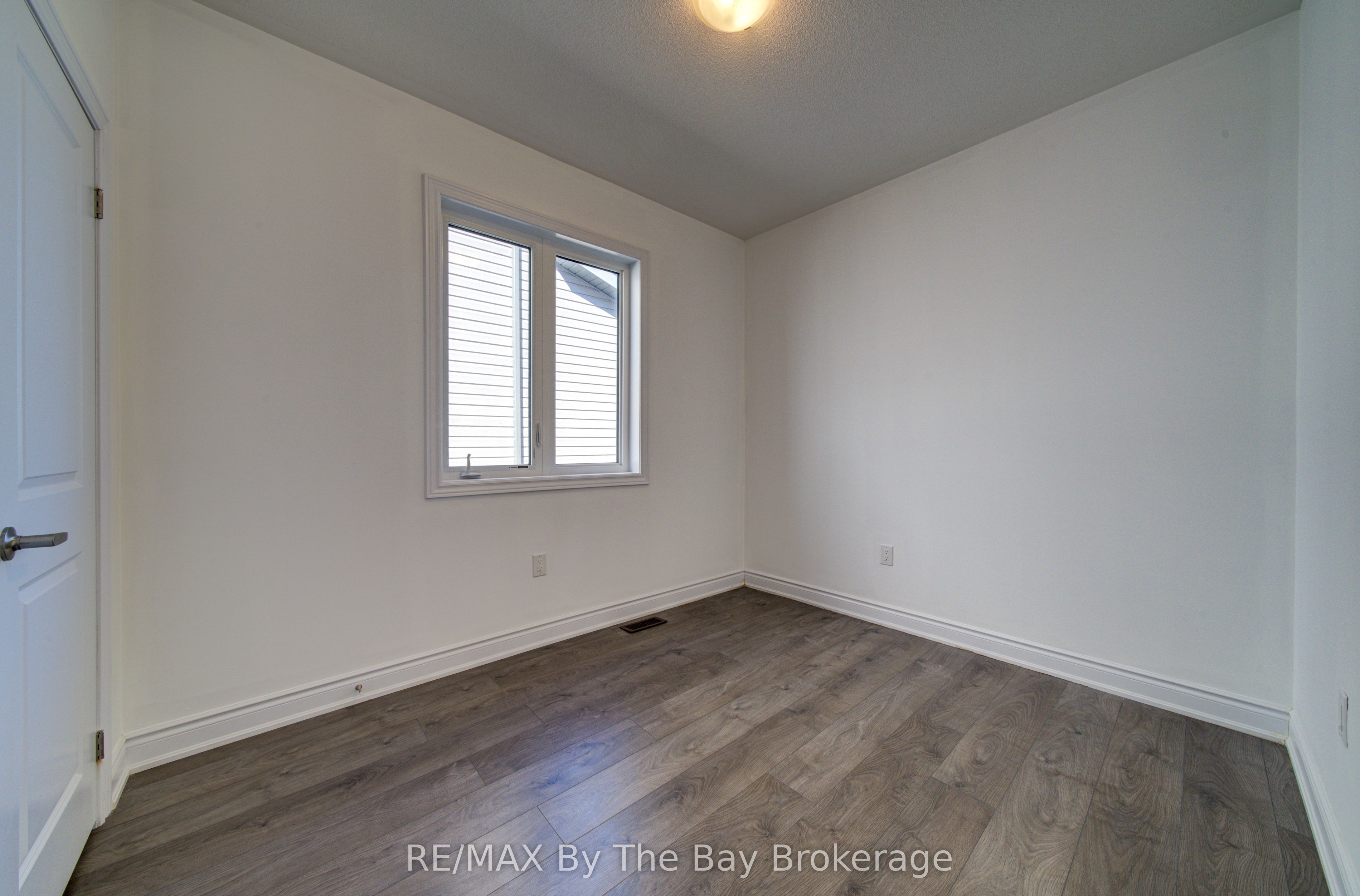 15 Union Boulevard Property Photo 21