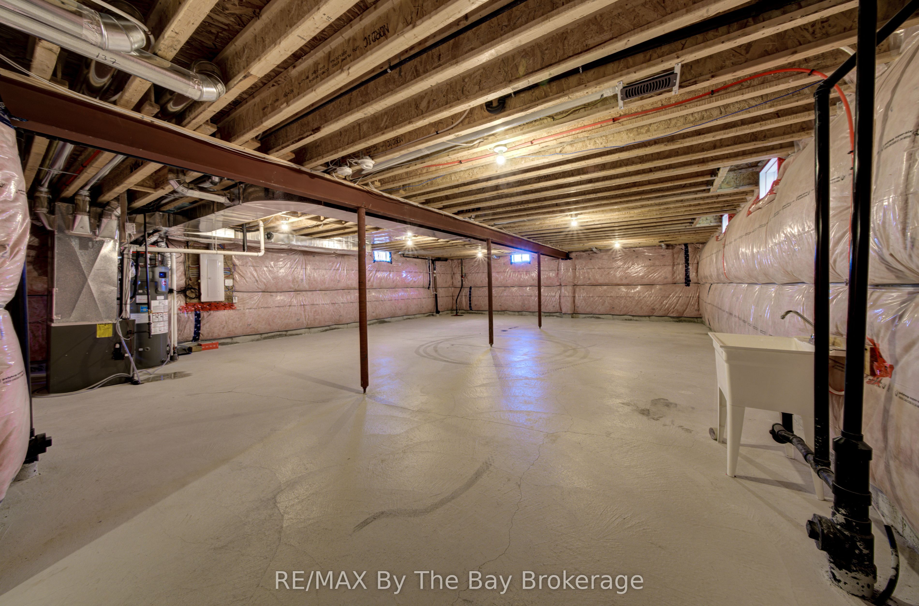 15 Union Boulevard Property Photo 31